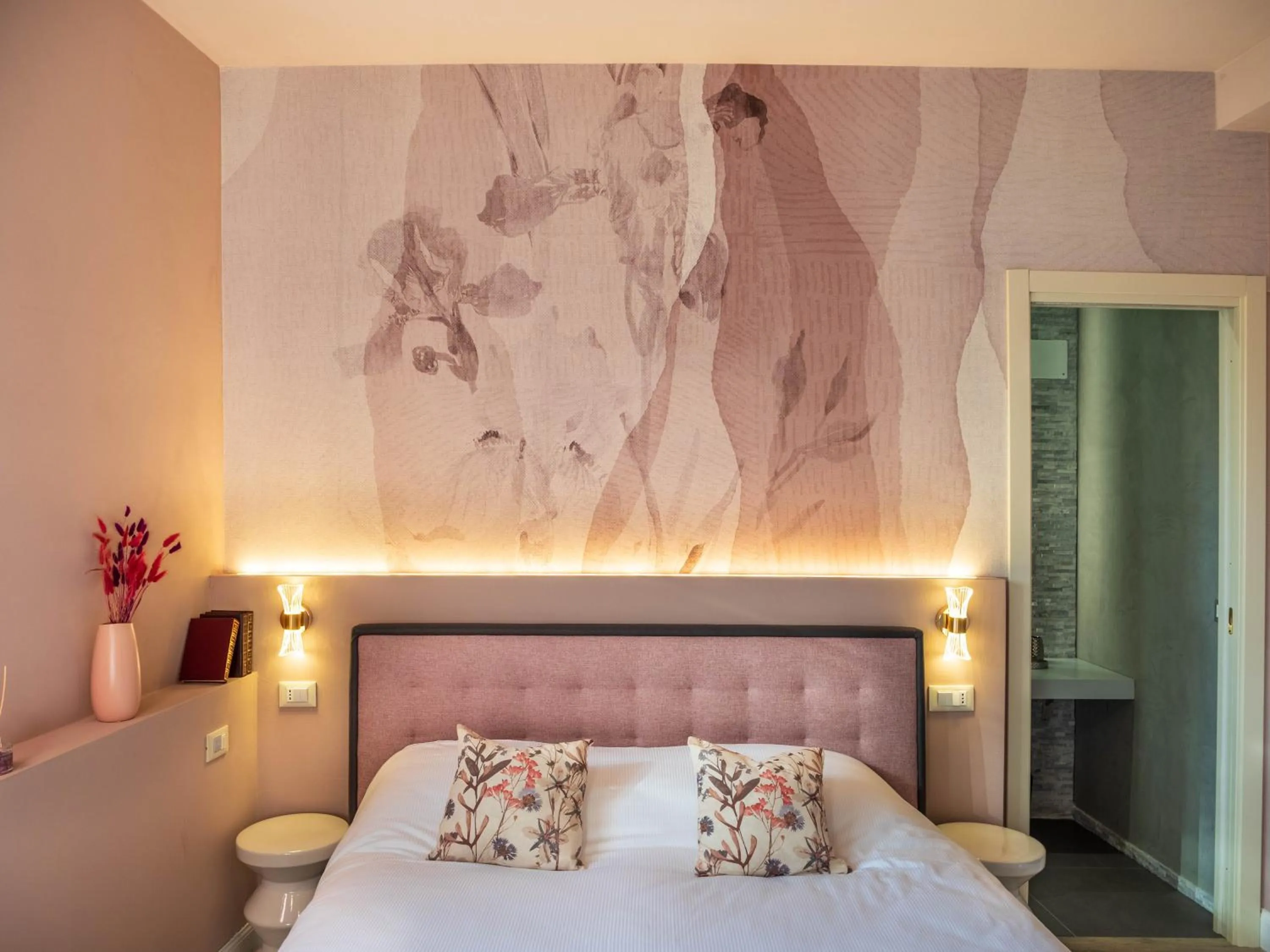 Bed in Blossoms of Siena, Adults Only