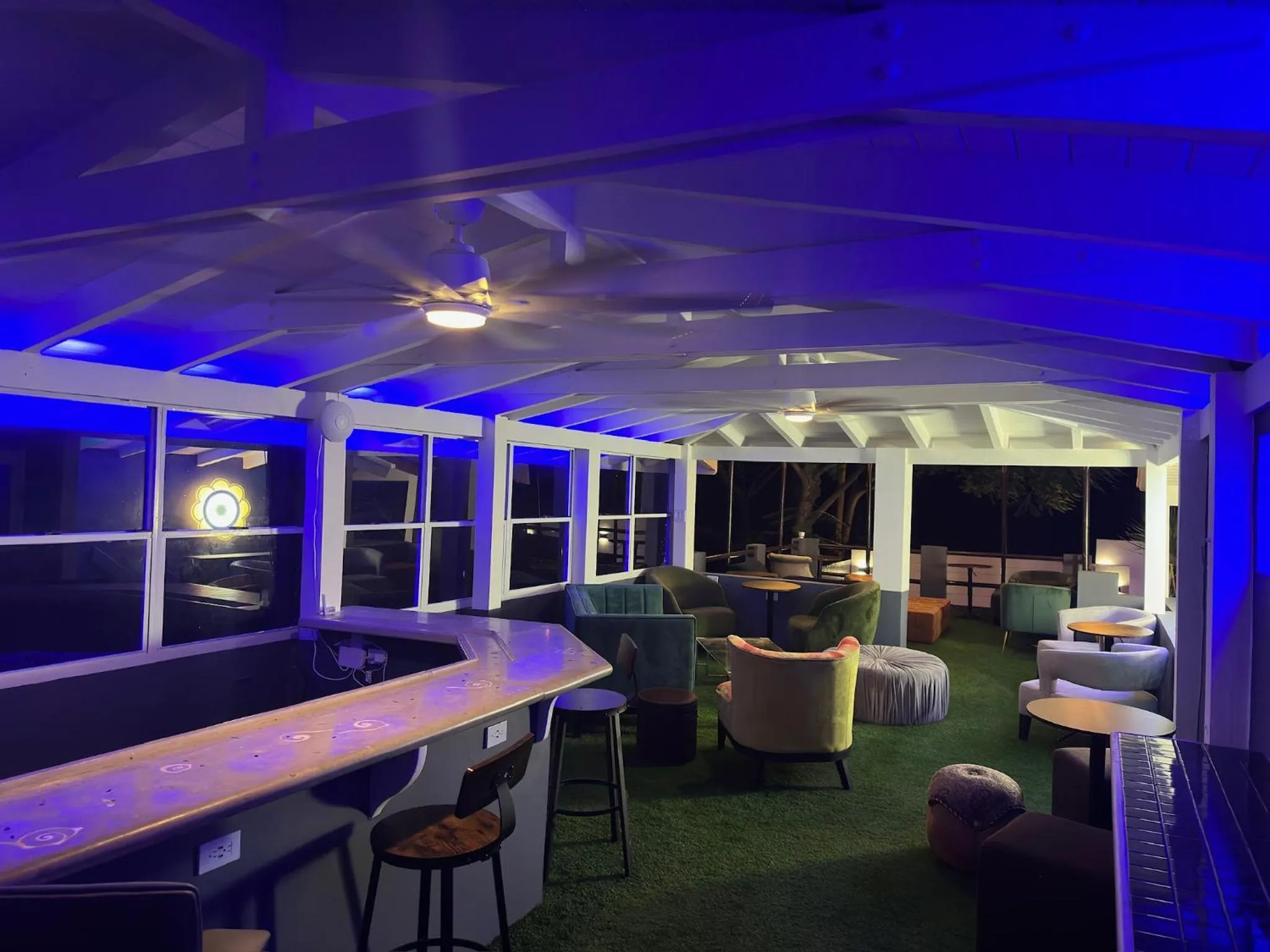 Lobby or reception in Old Crow Hotel and Suites