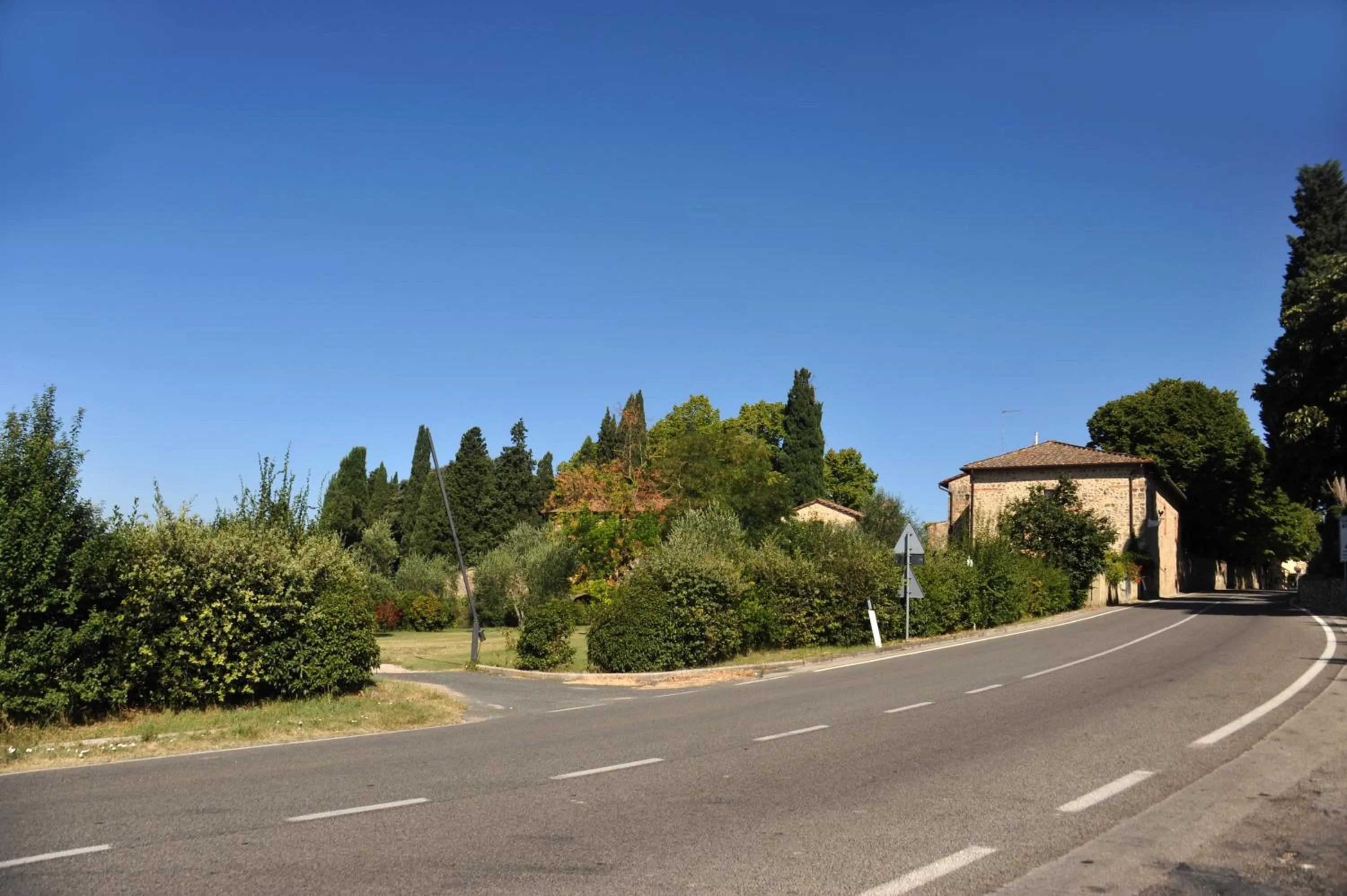 Street view in Fattoria Lornano Winery