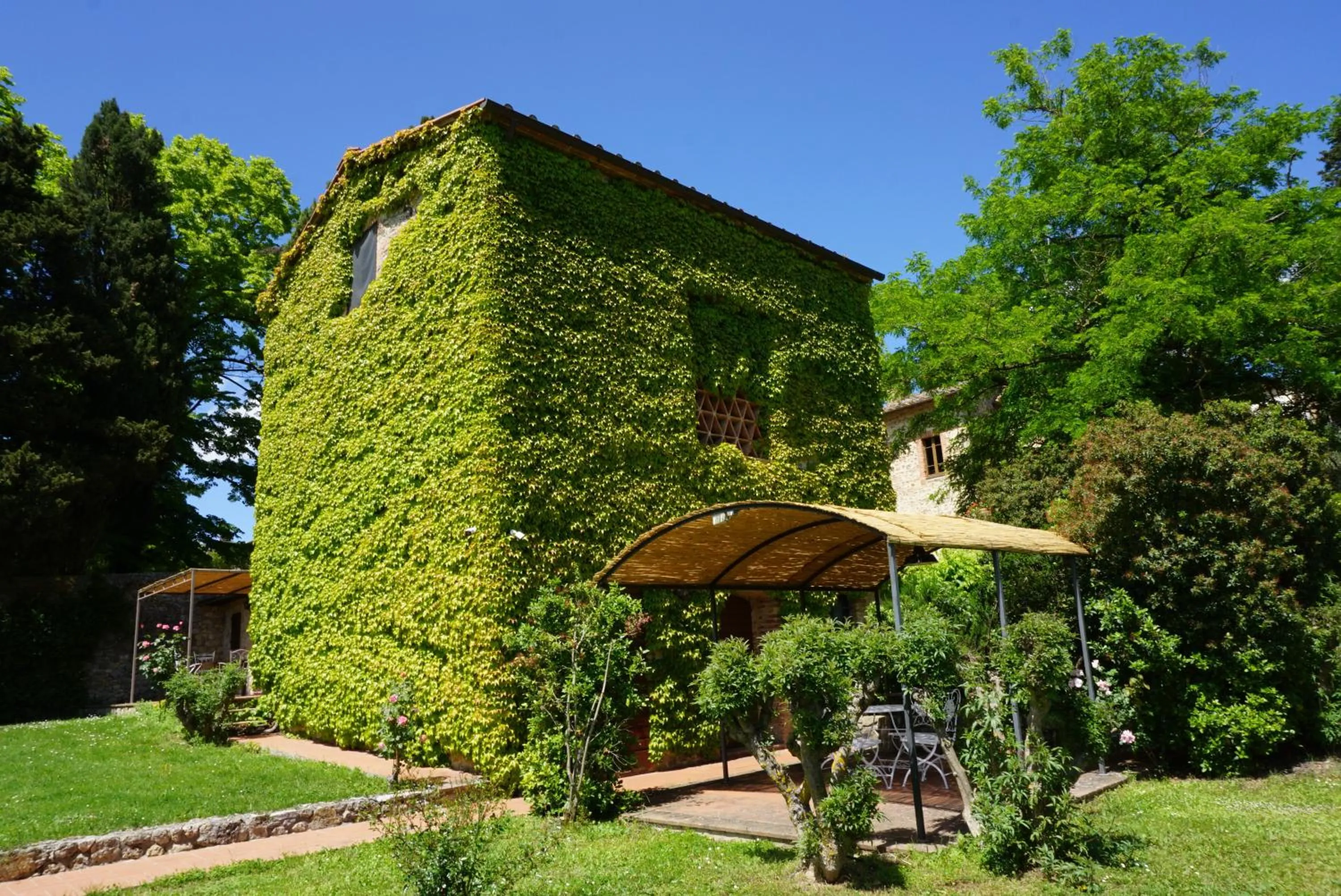 Patio in Fattoria Lornano Winery