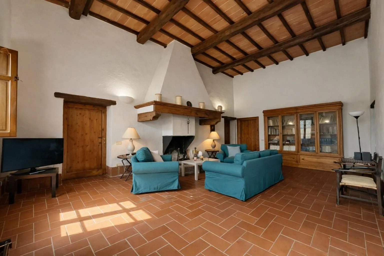 Living room in Fattoria Lornano Winery