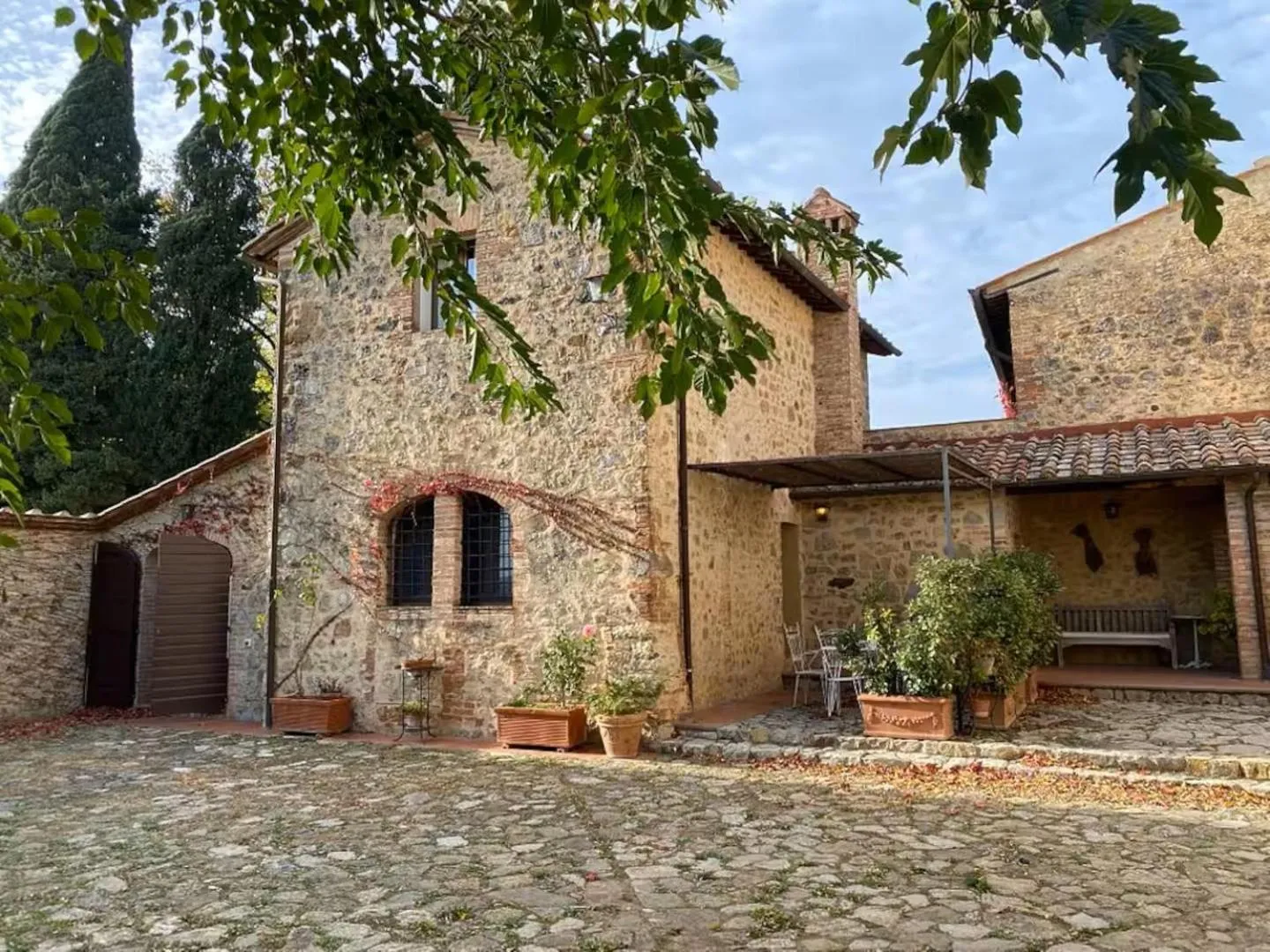 Patio in Fattoria Lornano Winery