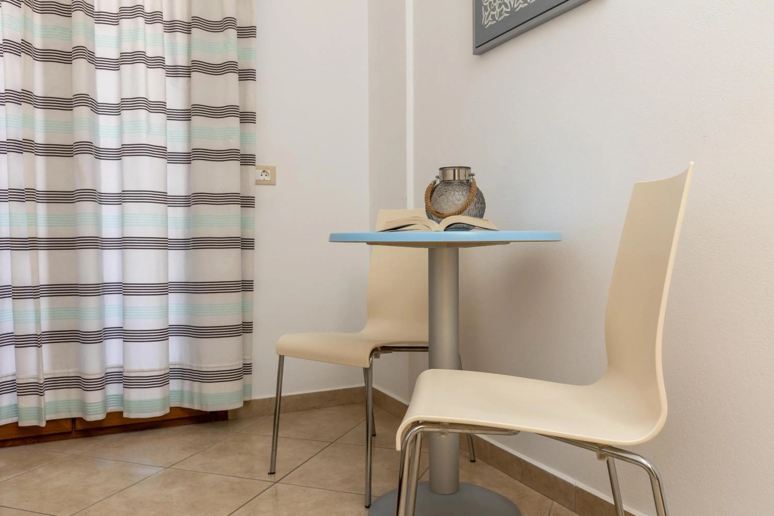 Dining area in Kallisti Studios
