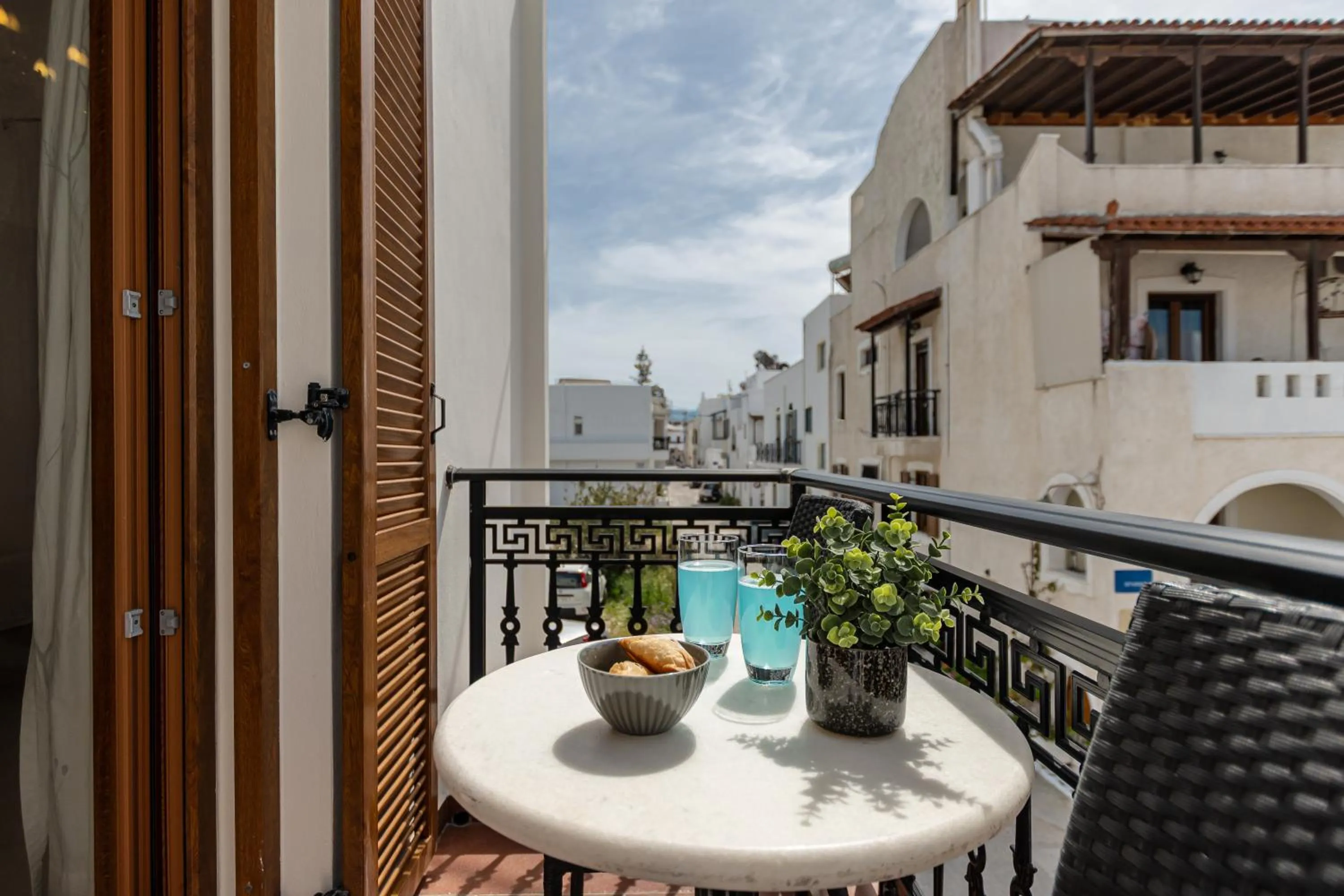 Balcony/Terrace in Kallisti Studios