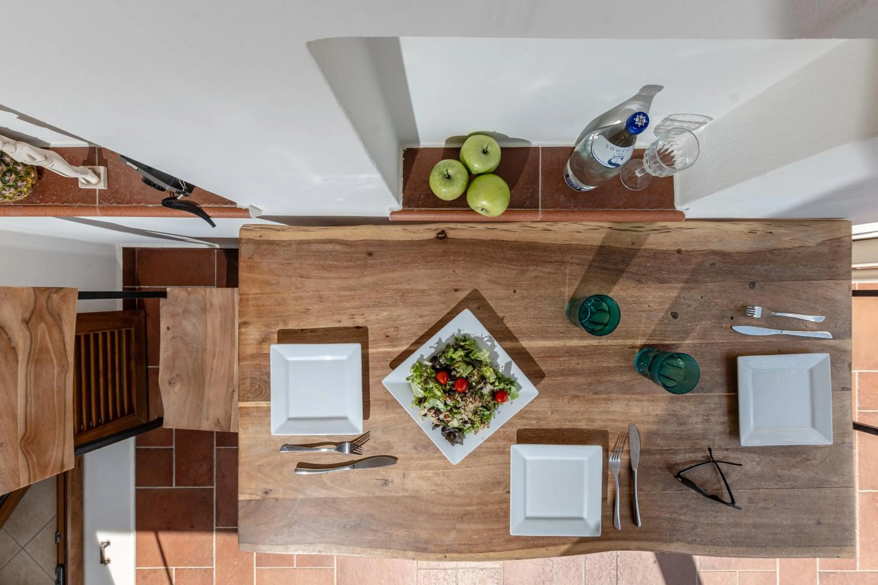 Food and drinks in Kallisti Studios