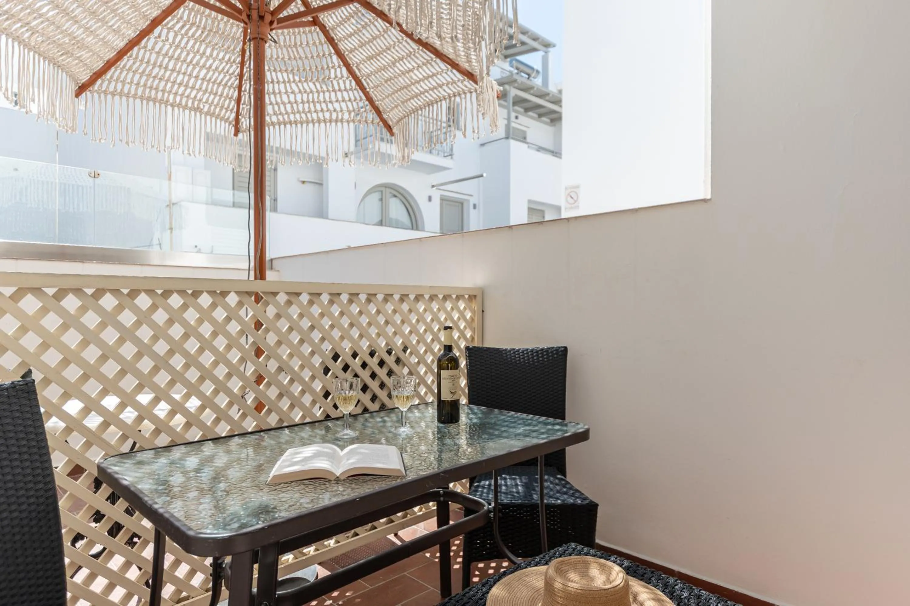 Inner courtyard view in Kallisti Studios