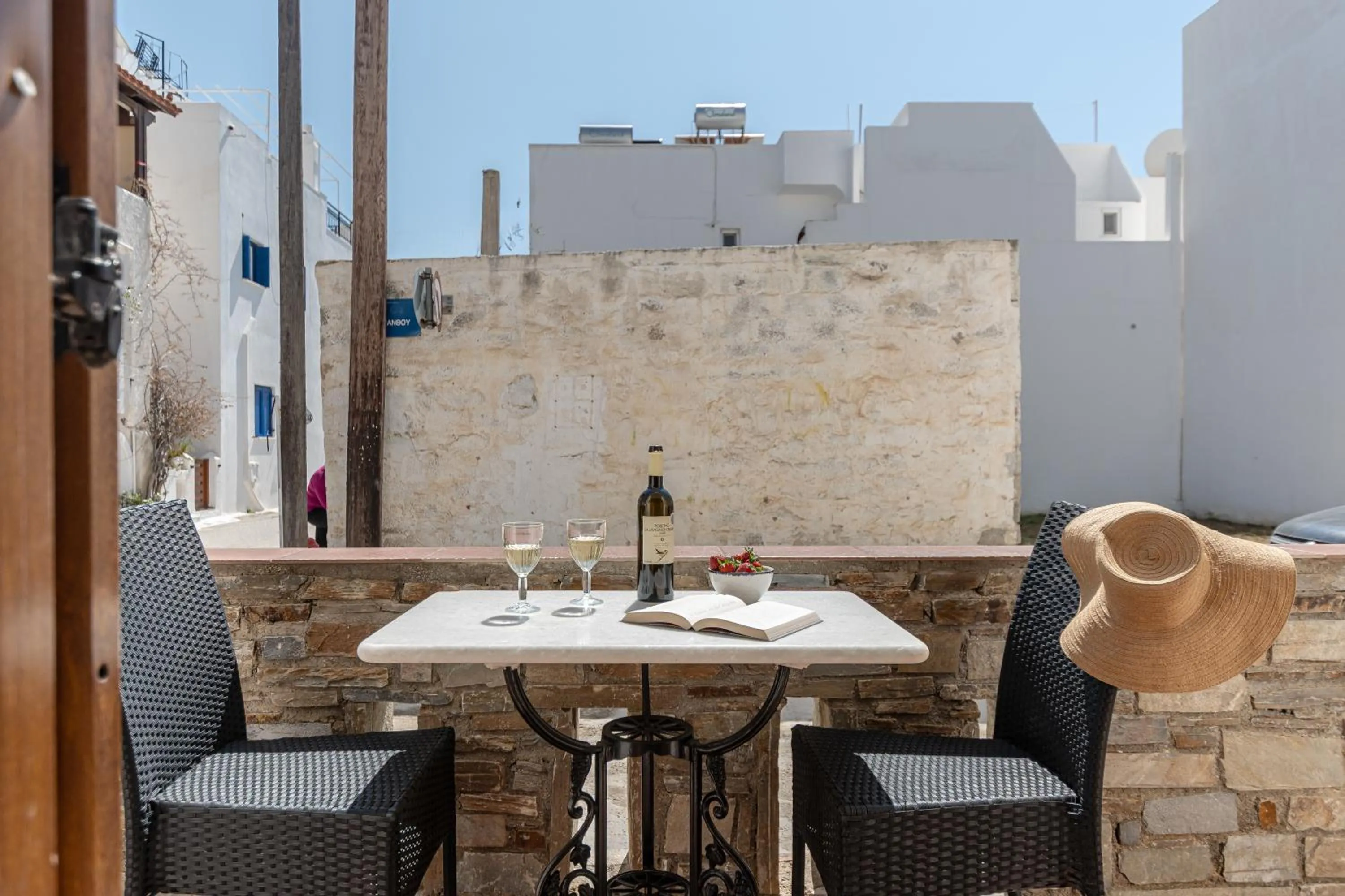 Balcony/Terrace in Kallisti Studios