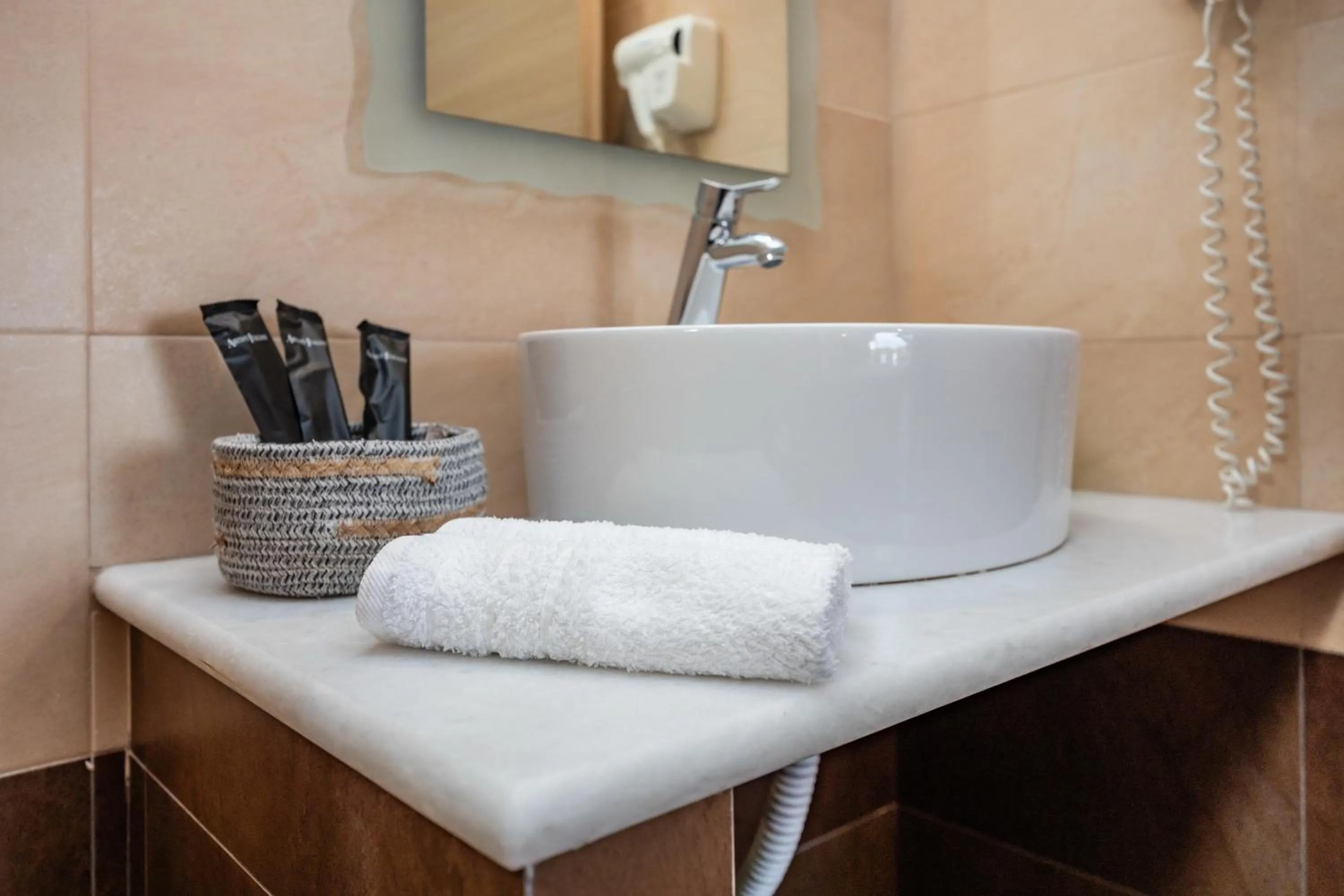 Bathroom in Kallisti Studios