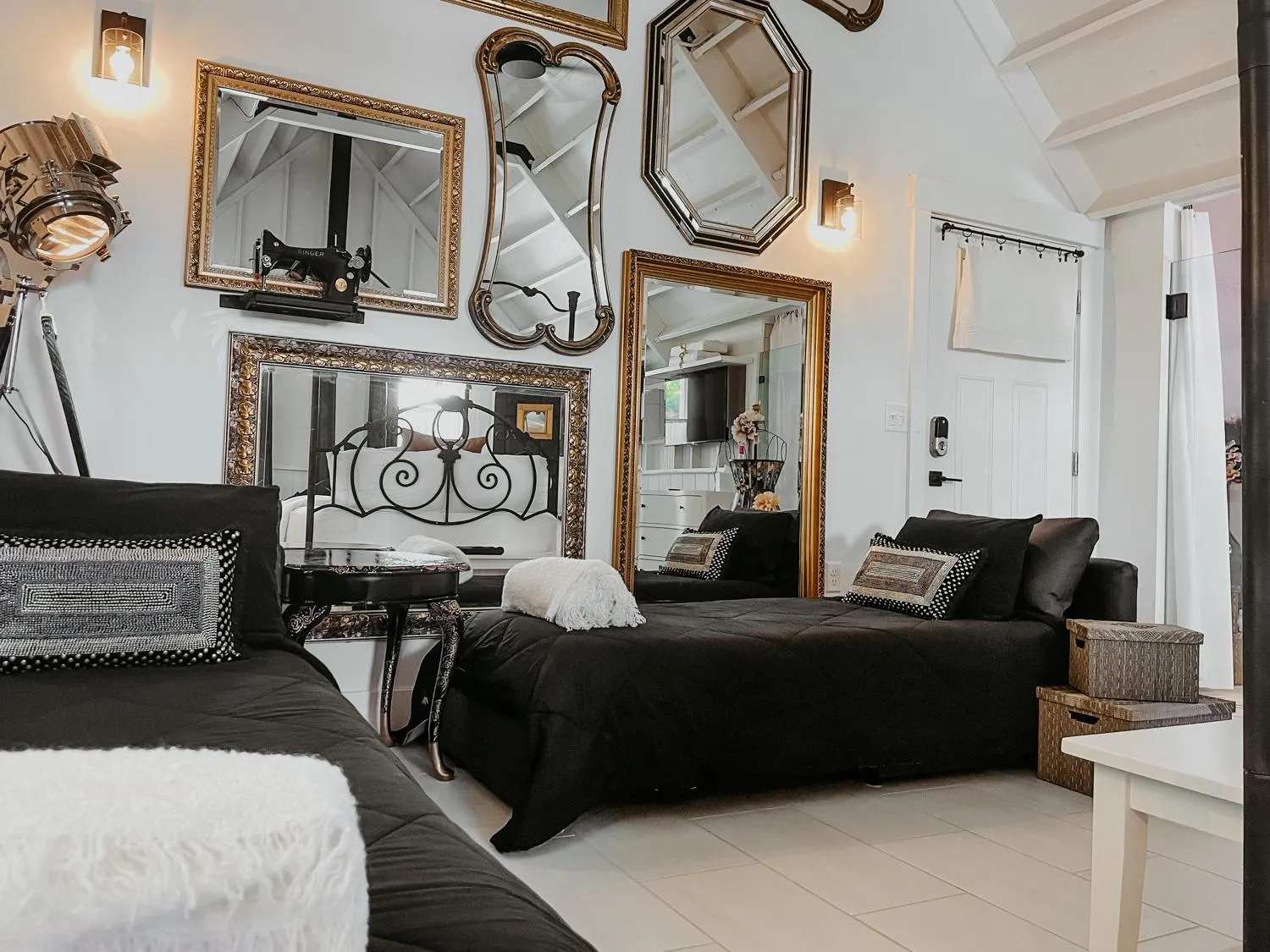 Bed in Inn Santa Clara