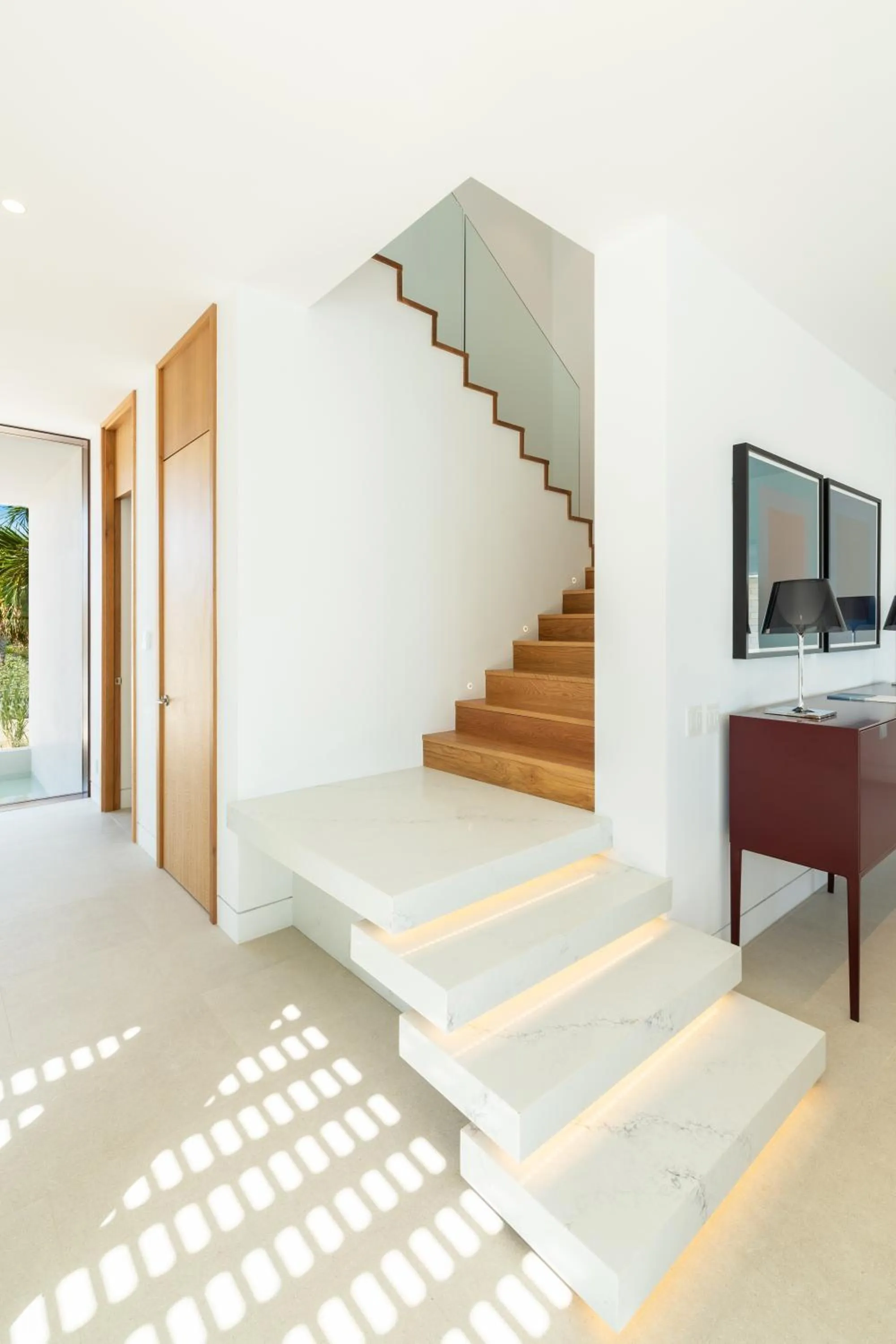 Evening entertainment in South Bank