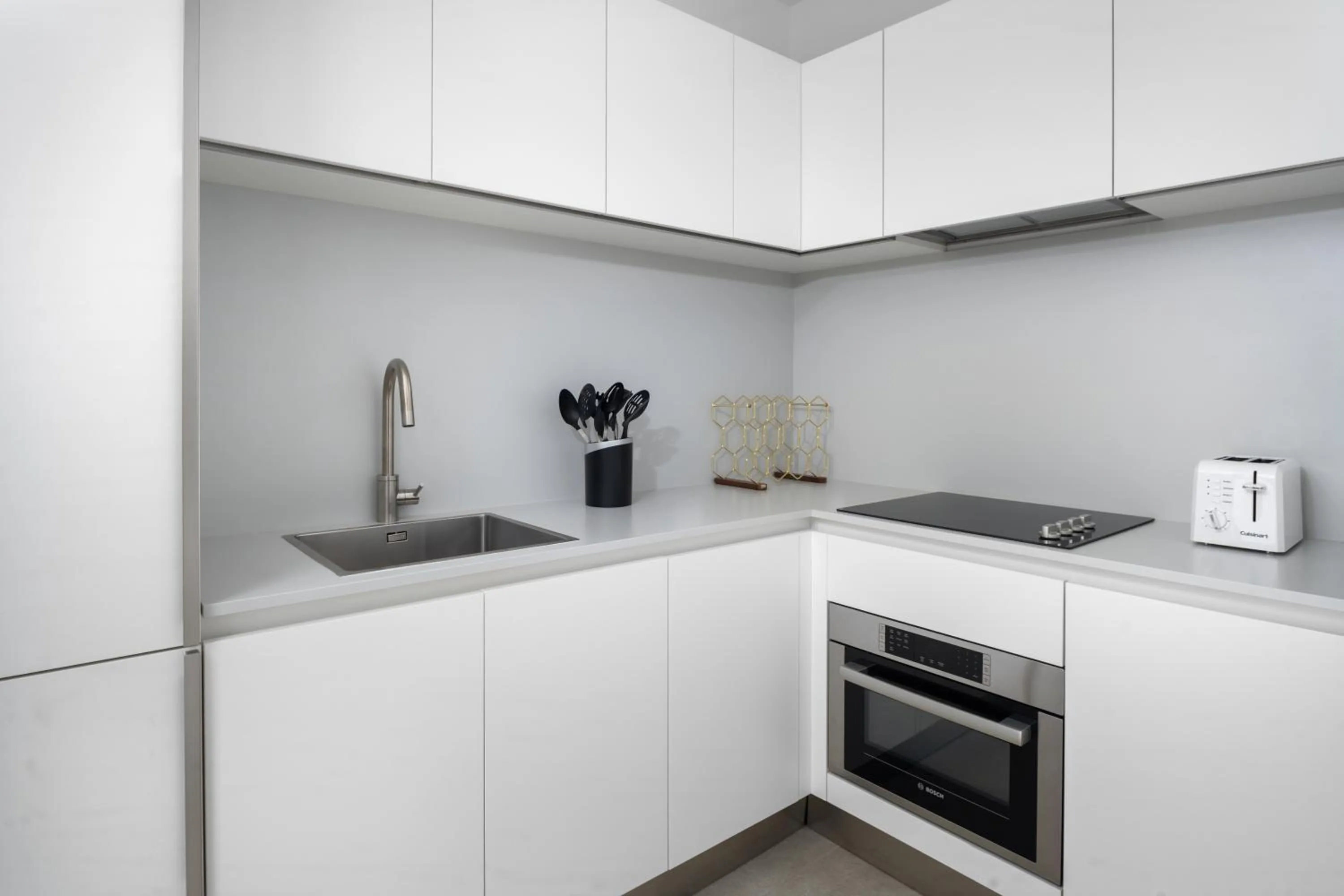 Kitchen or kitchenette in South Bank