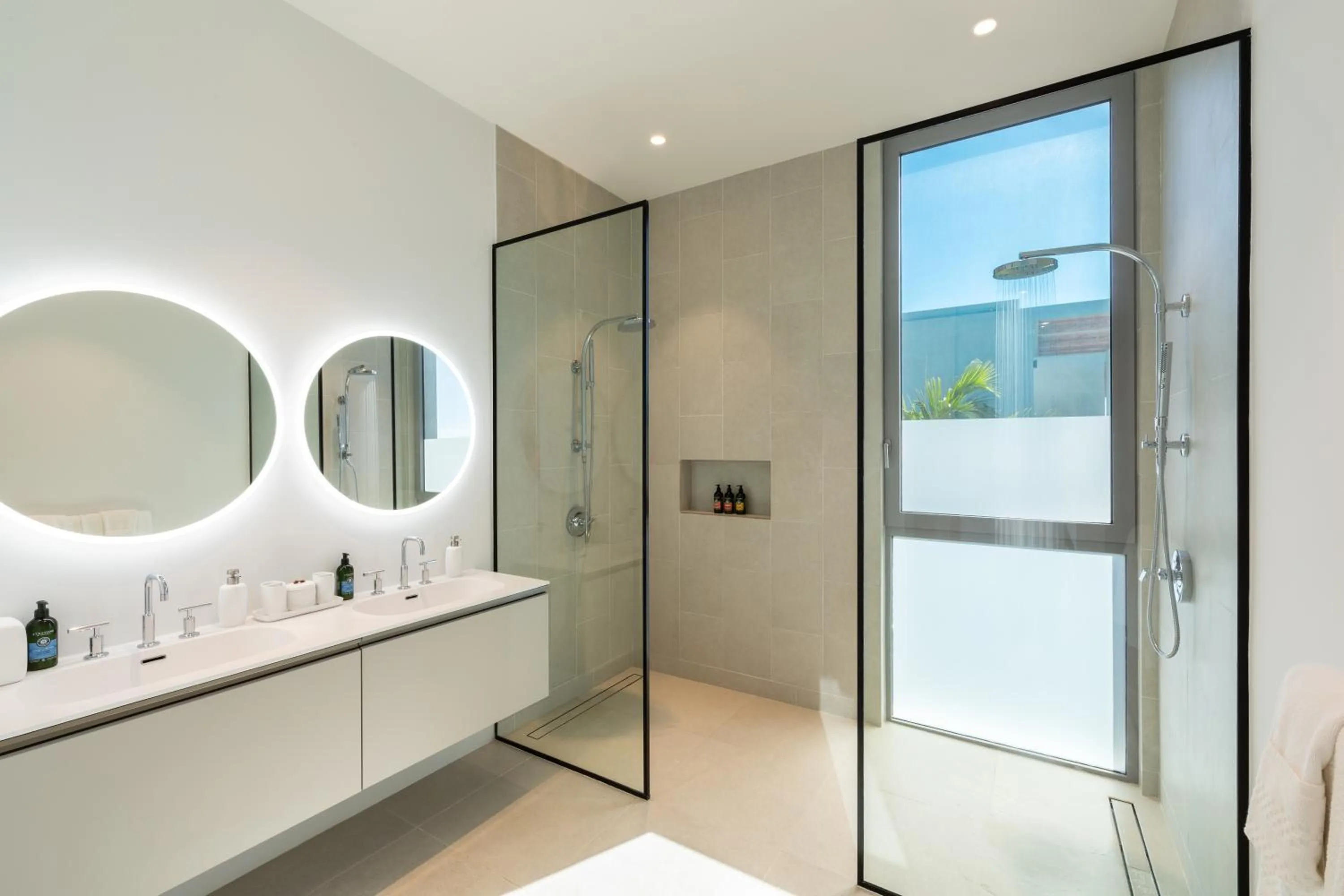 Bathroom in South Bank