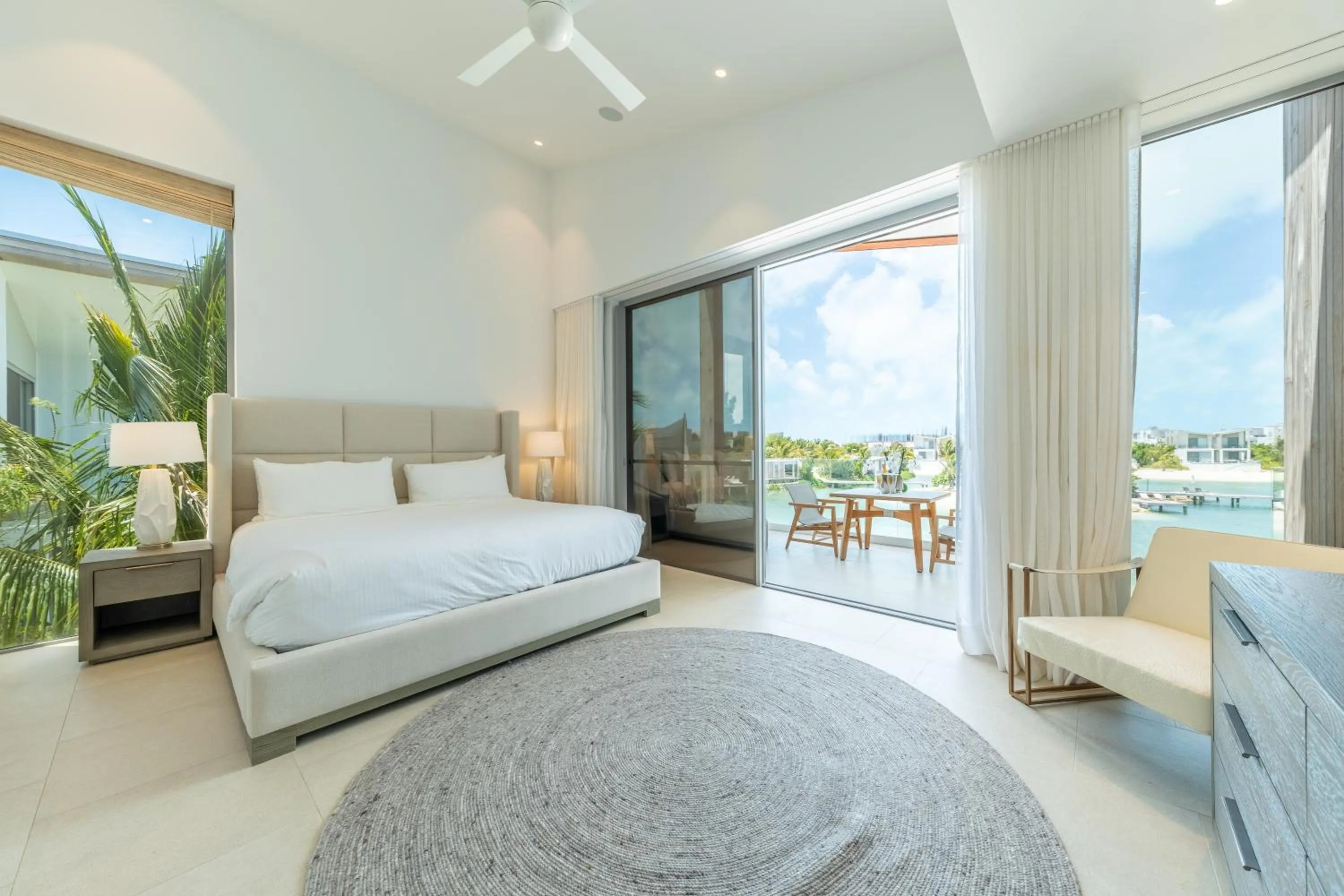 Bedroom, Bed in South Bank