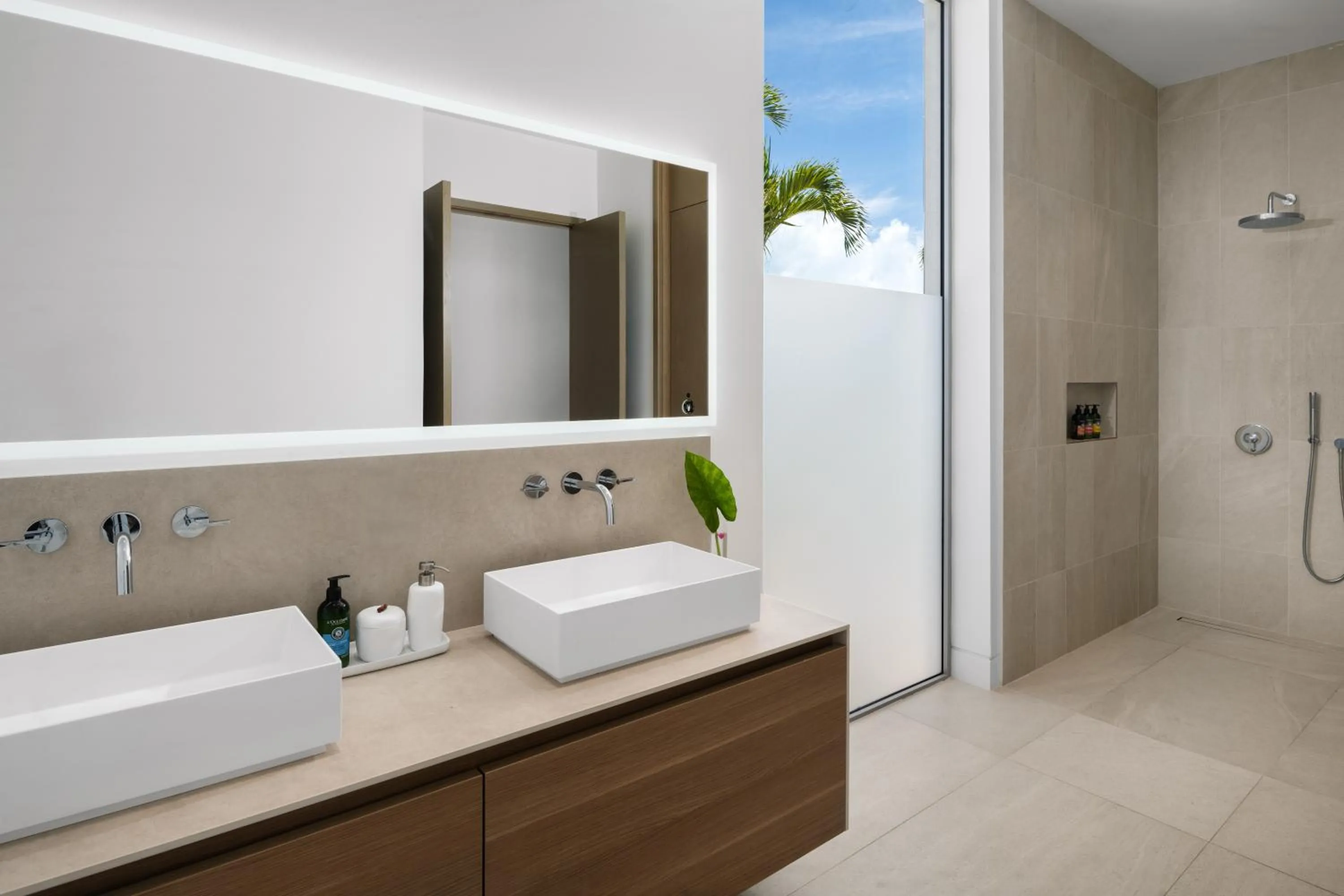 Bathroom in South Bank