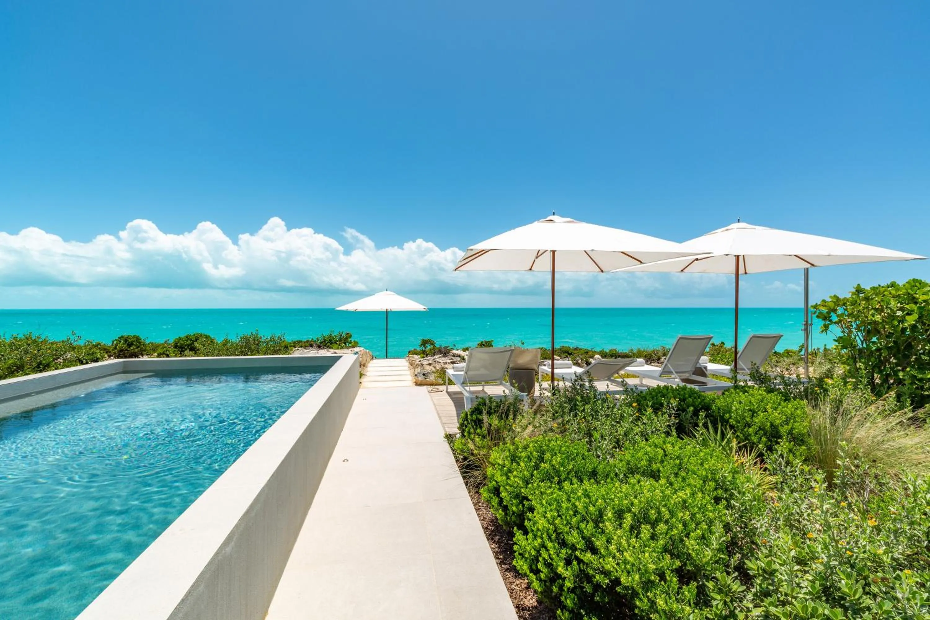 Pool view in South Bank