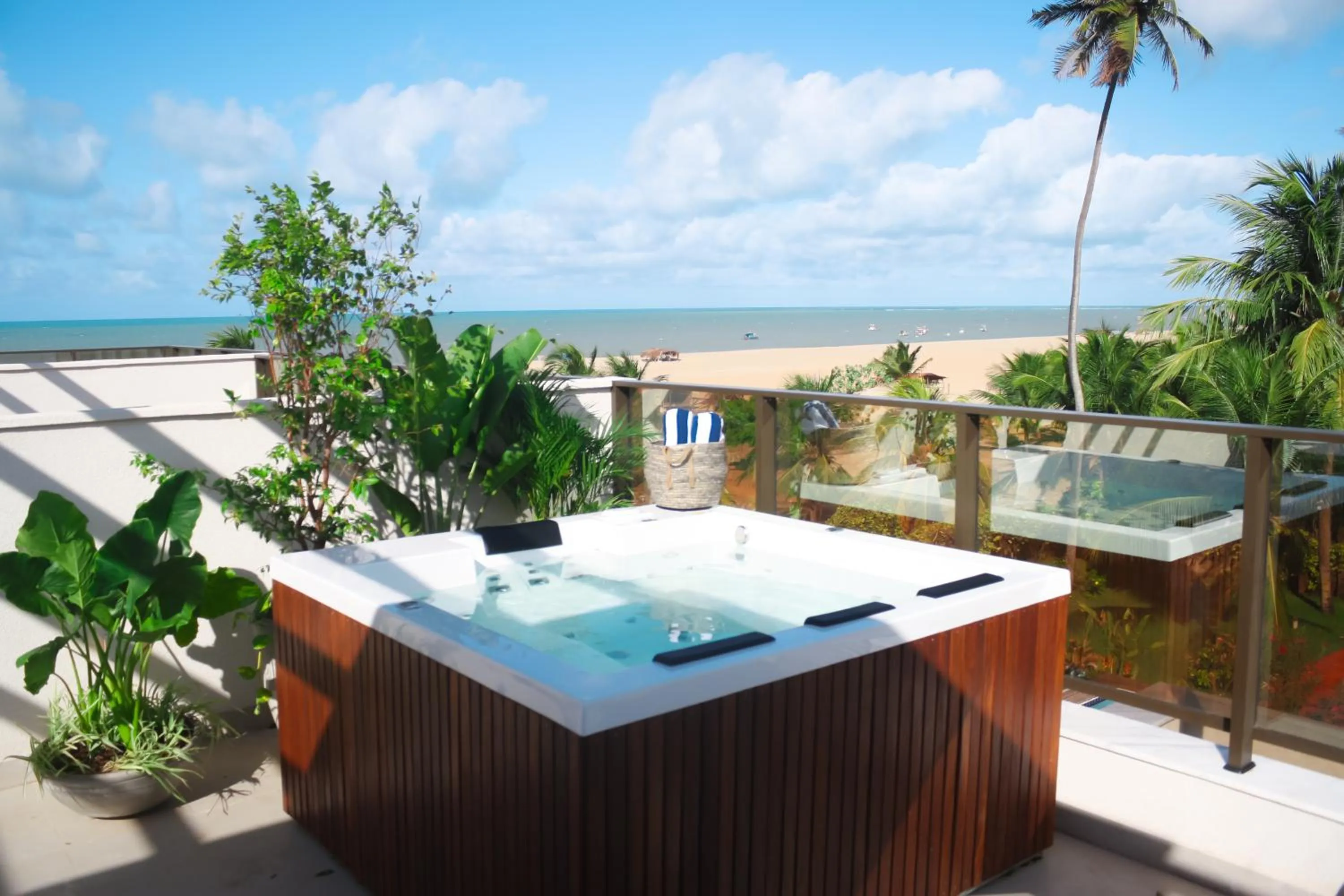 Hot Tub in The Home São Miguel do Gostoso by Liiv