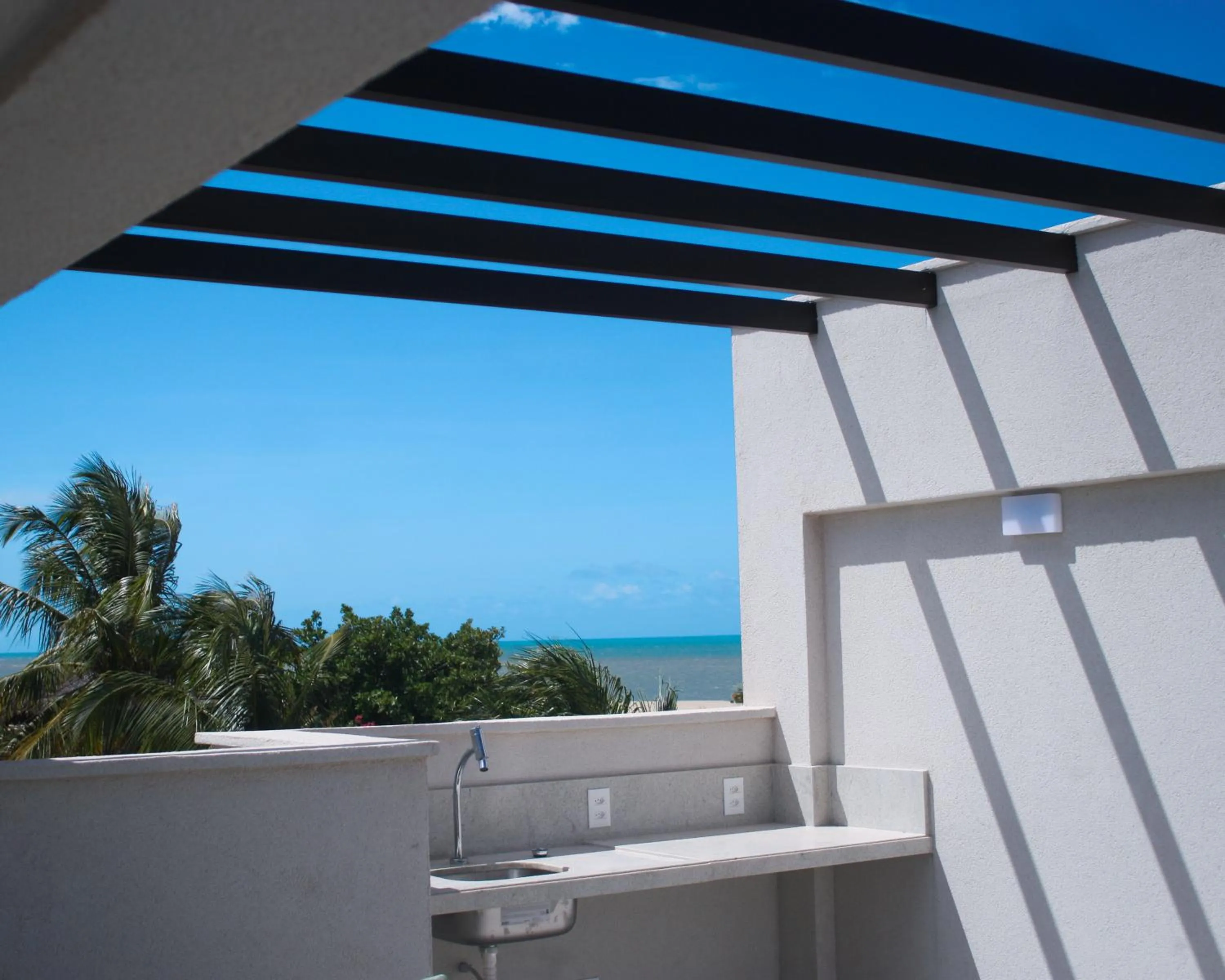 Balcony/Terrace in The Home São Miguel do Gostoso by Liiv