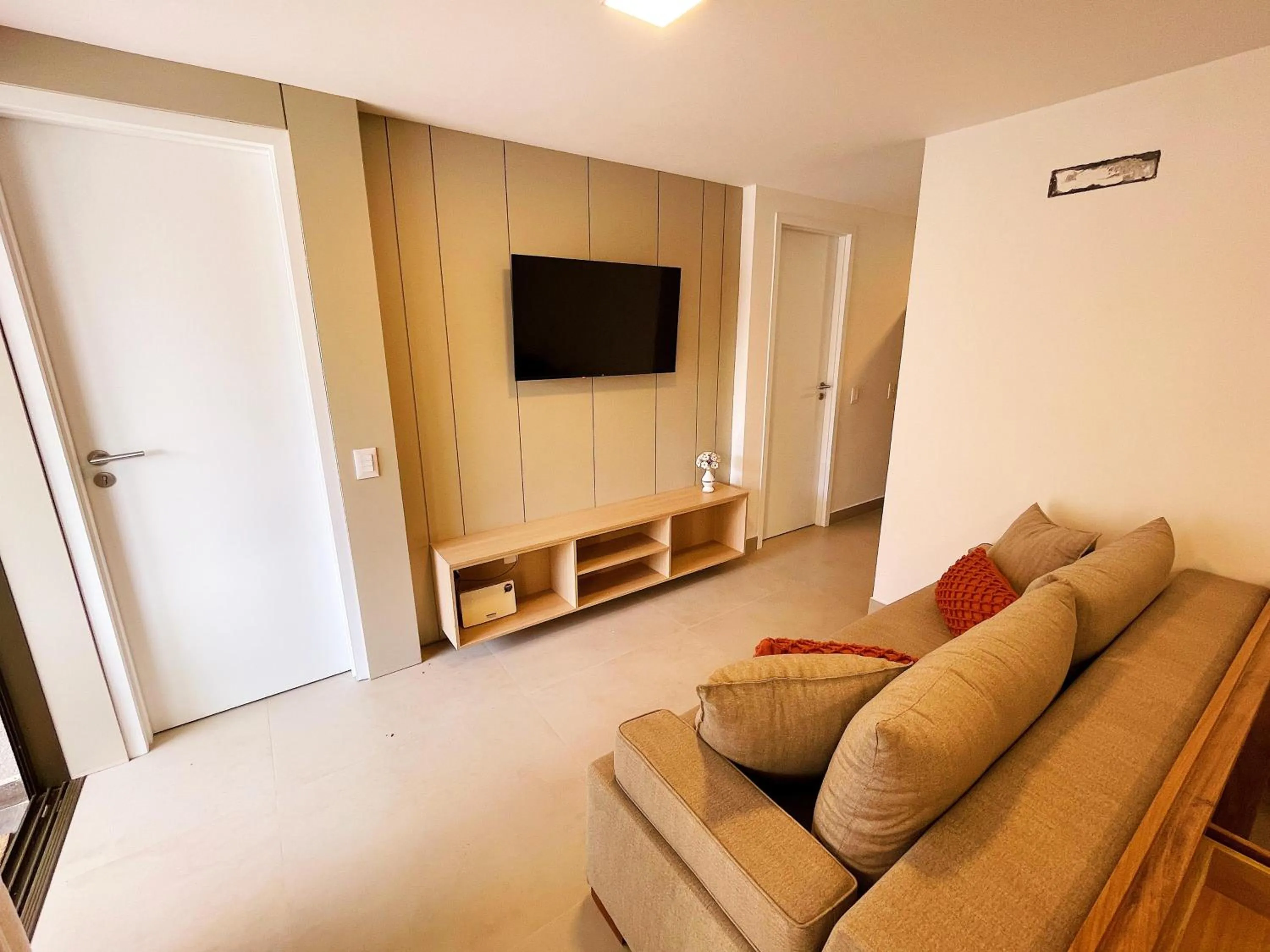 Living room in The Home São Miguel do Gostoso by Liiv