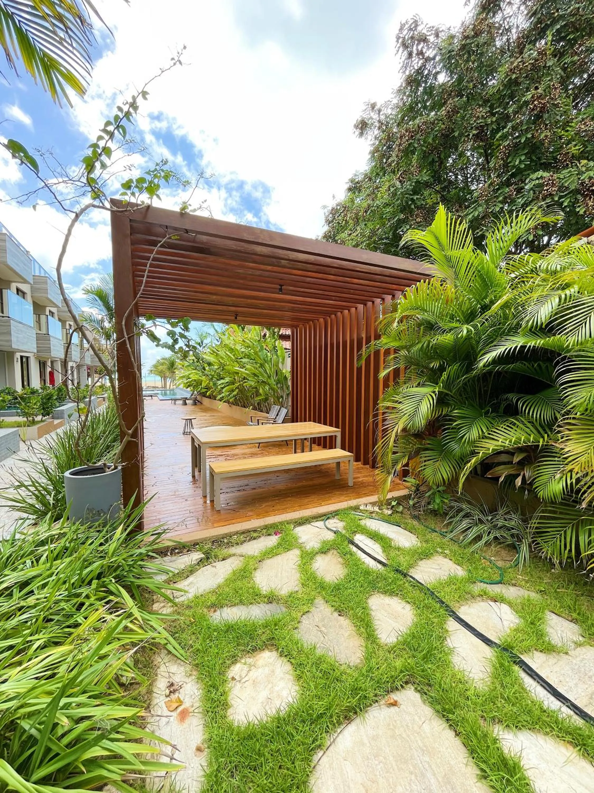 Garden in The Home São Miguel do Gostoso by Liiv