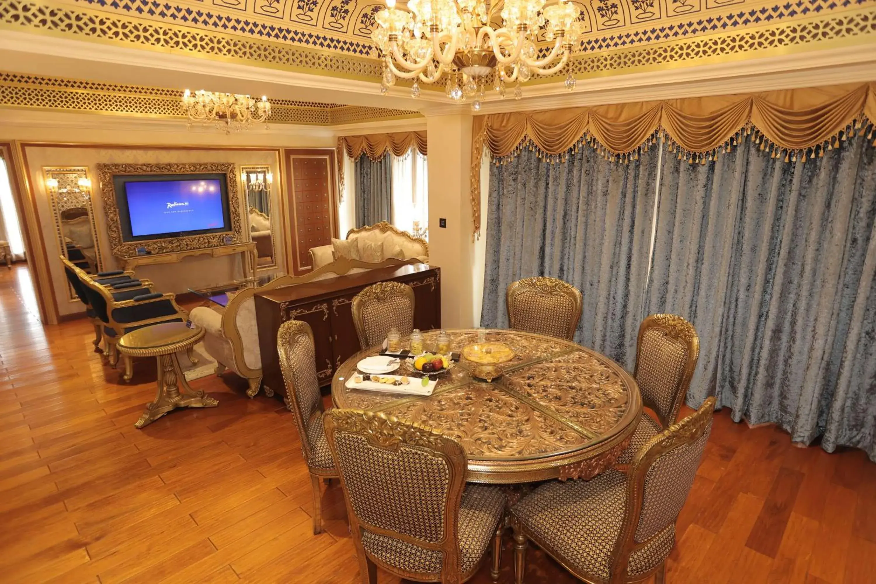 Photo of the whole room in Radisson Blu Udaipur Palace Resort & Spa Photo of the whole room in Radisson Blu Udaipur Palace Resort & Spa