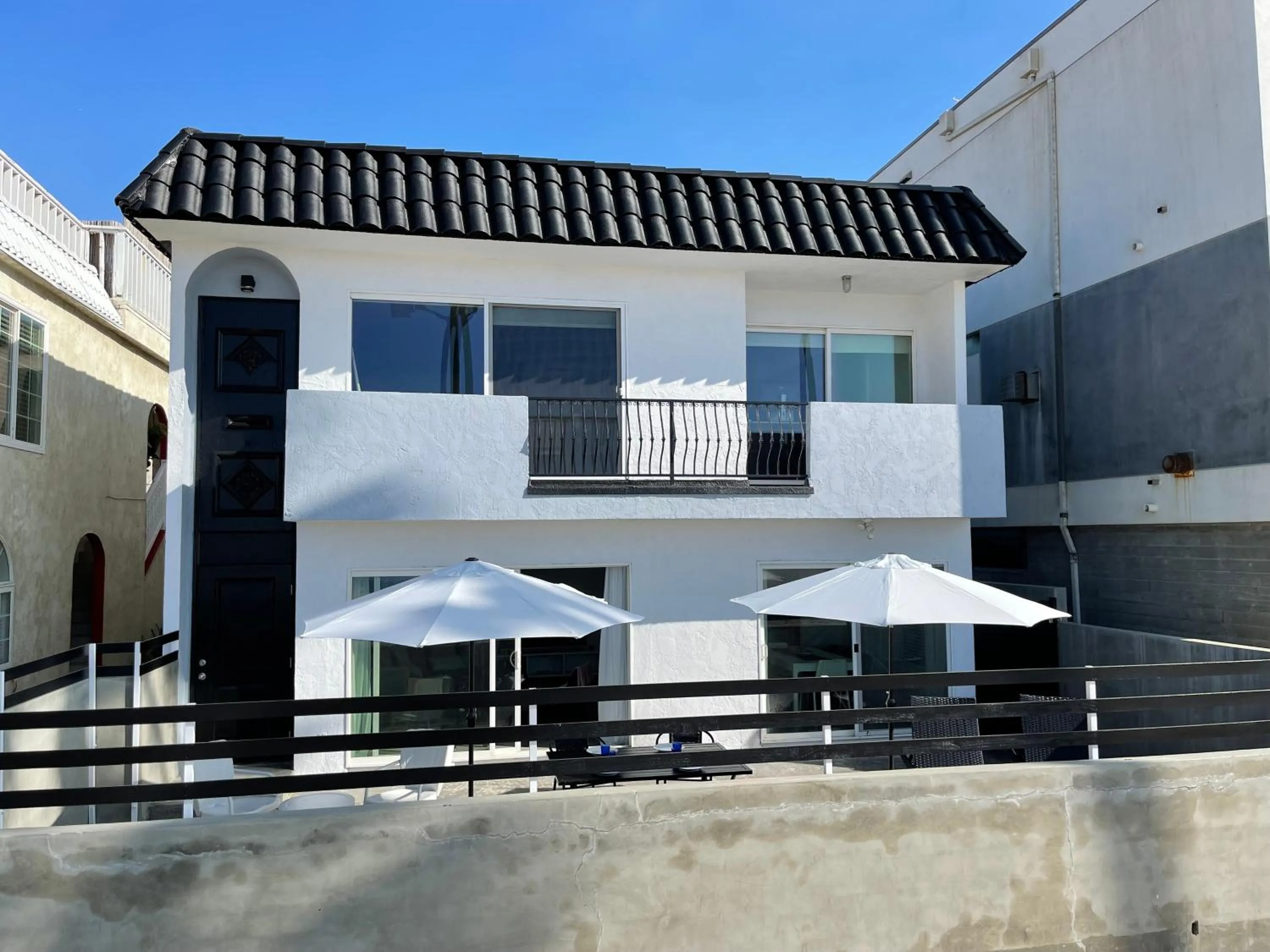 Deluxe Studio in House on The Beach