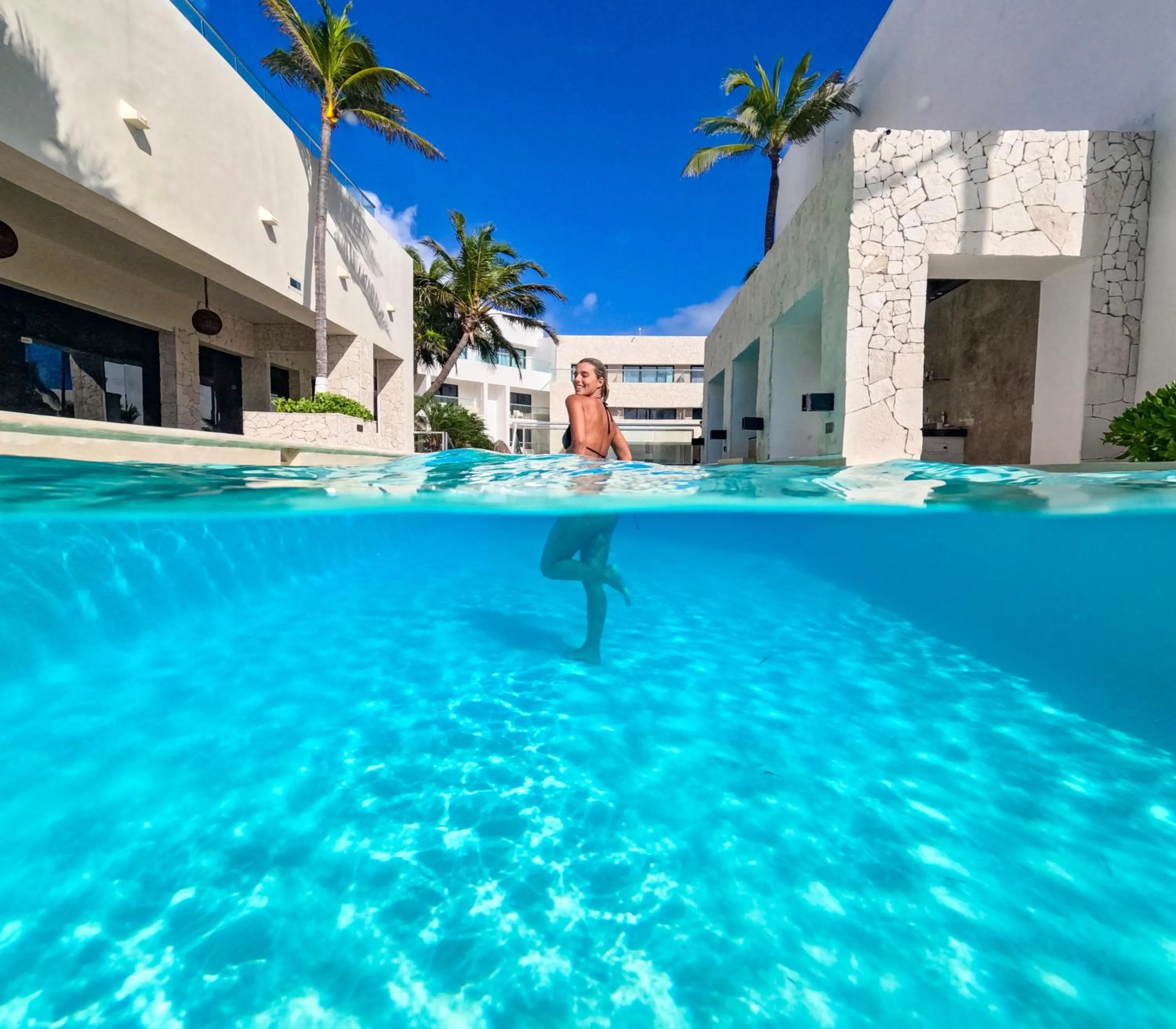 Swimming pool in The Sens Riviera by Oasis