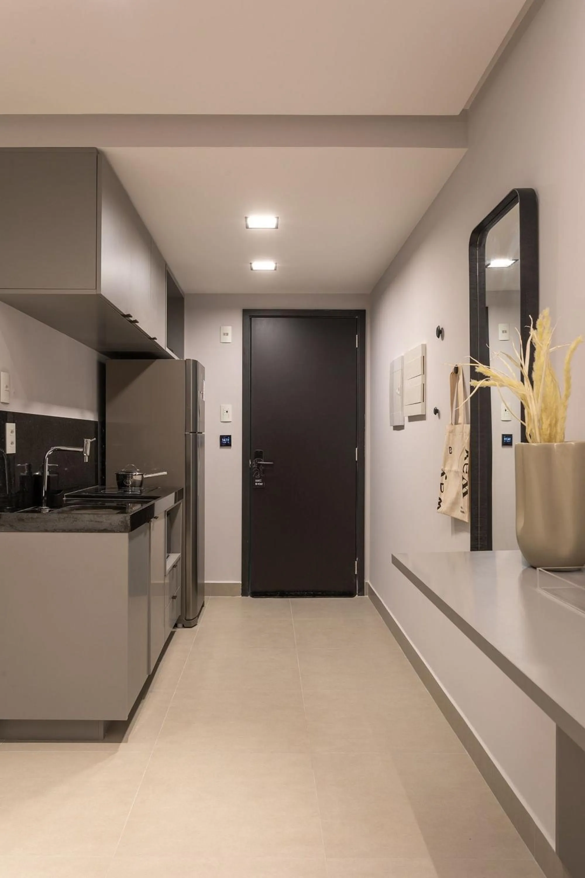 Kitchen or kitchenette in Way Bossa #F2 - Studio no Bessa By Carpediem