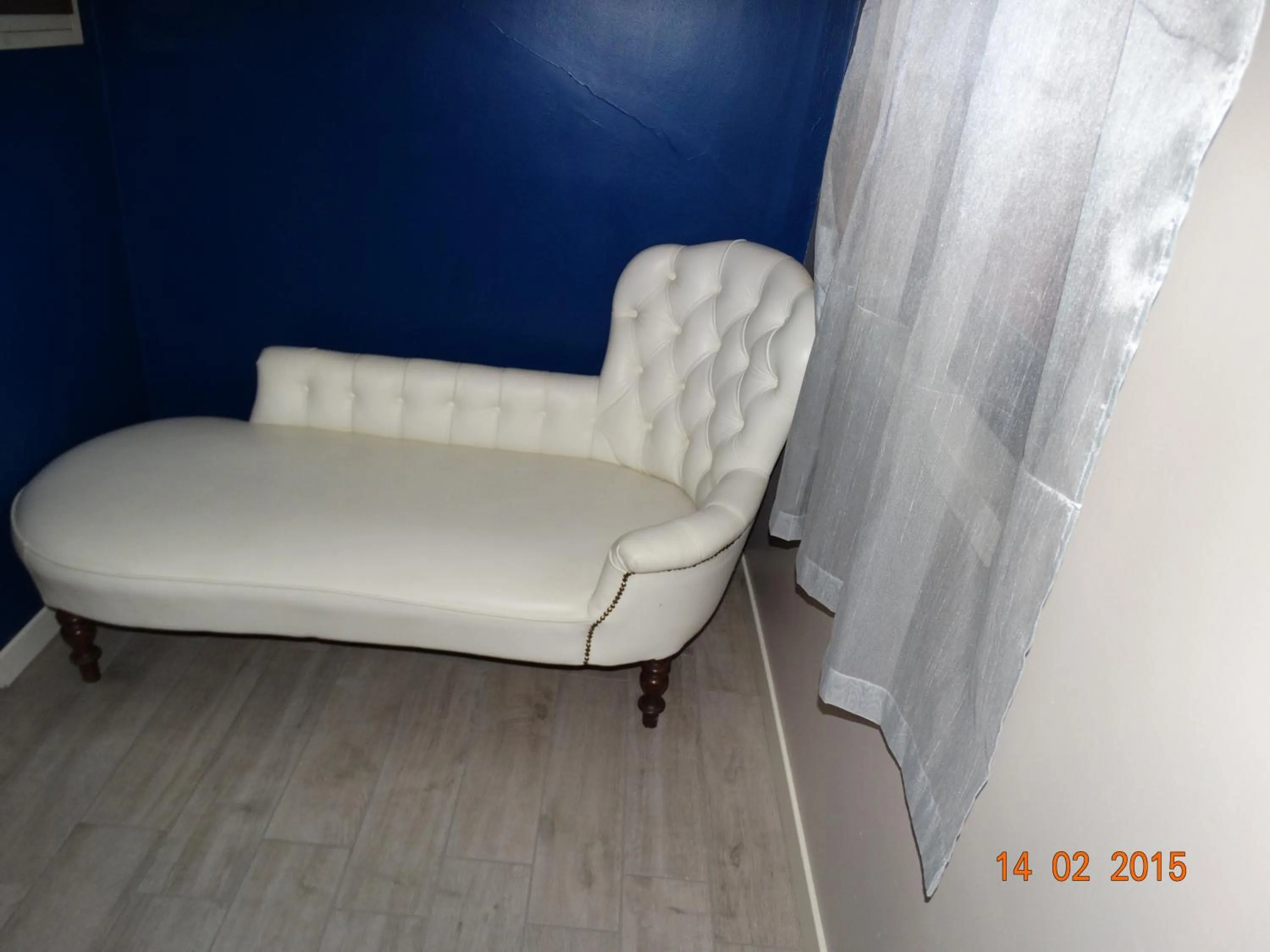 Communal lounge/ TV room in Hotel Moderno