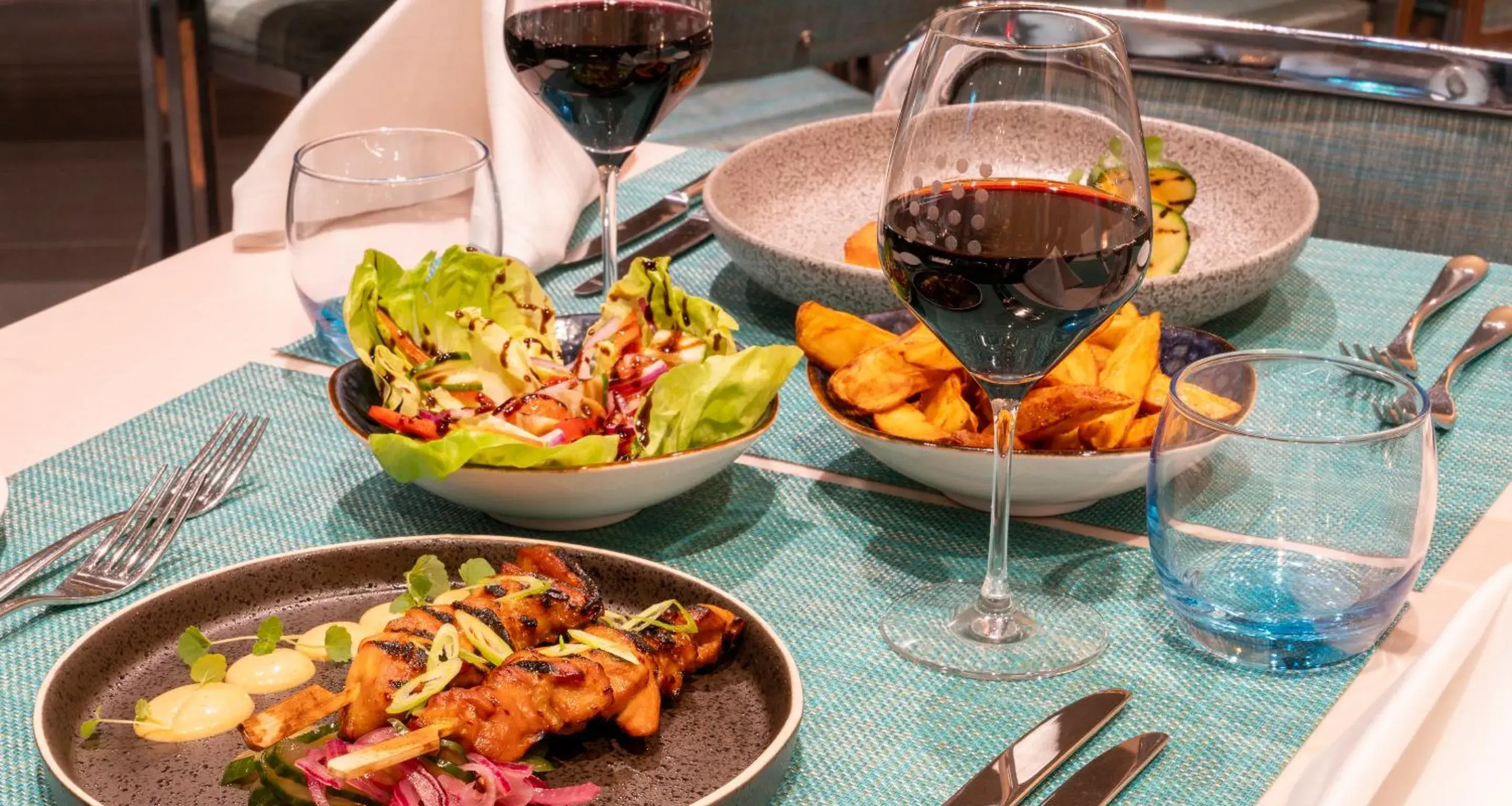 Restaurant/places to eat in PLAZA Premium Grand Winston Restaurant/places to eat in PLAZA Premium Grand Winston