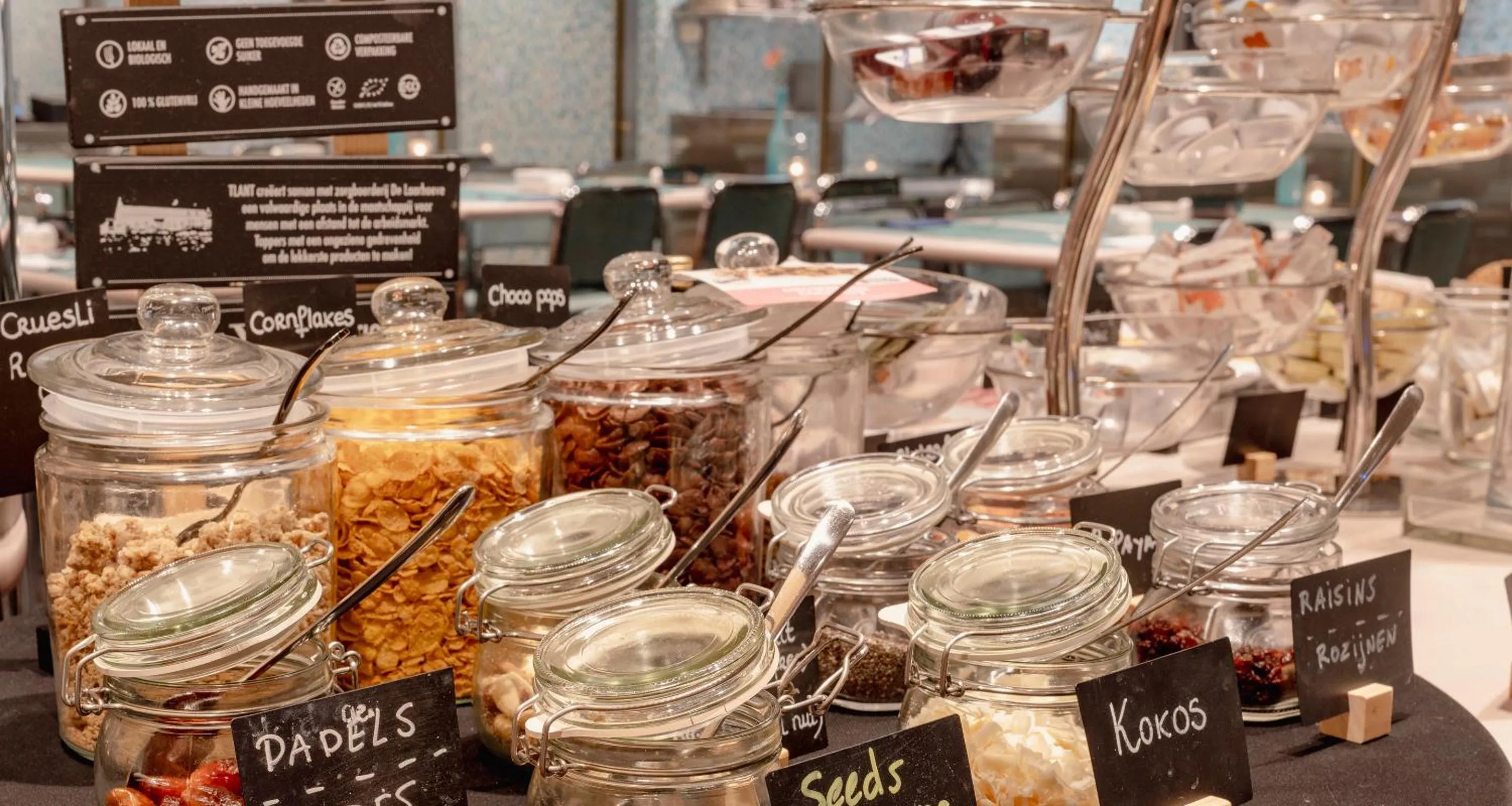 Buffet breakfast in PLAZA Premium Grand Winston