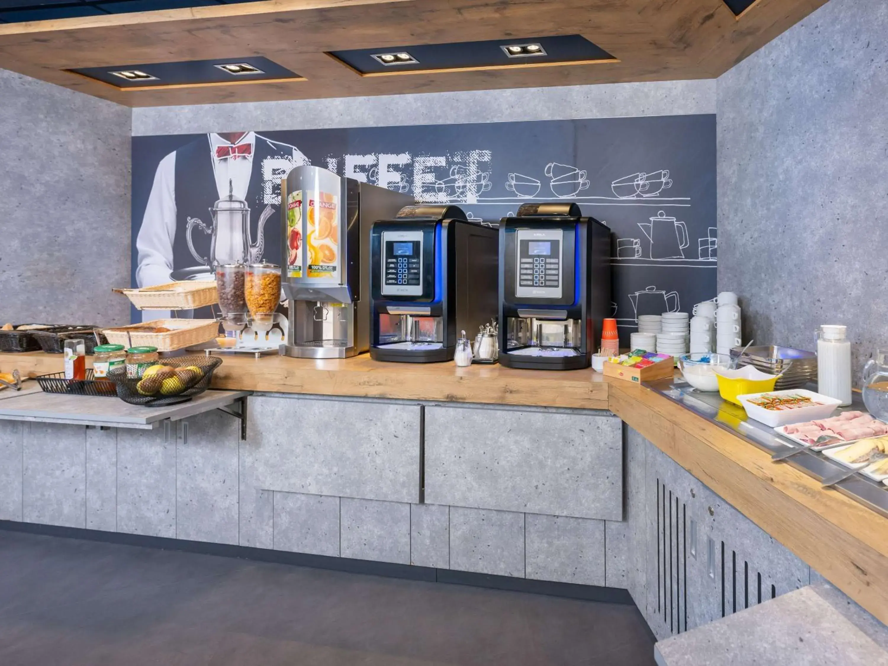 Breakfast in Ibis Budget Lyon Caluire Cité Internationale Breakfast in Ibis Budget Lyon Caluire Cité Internationale