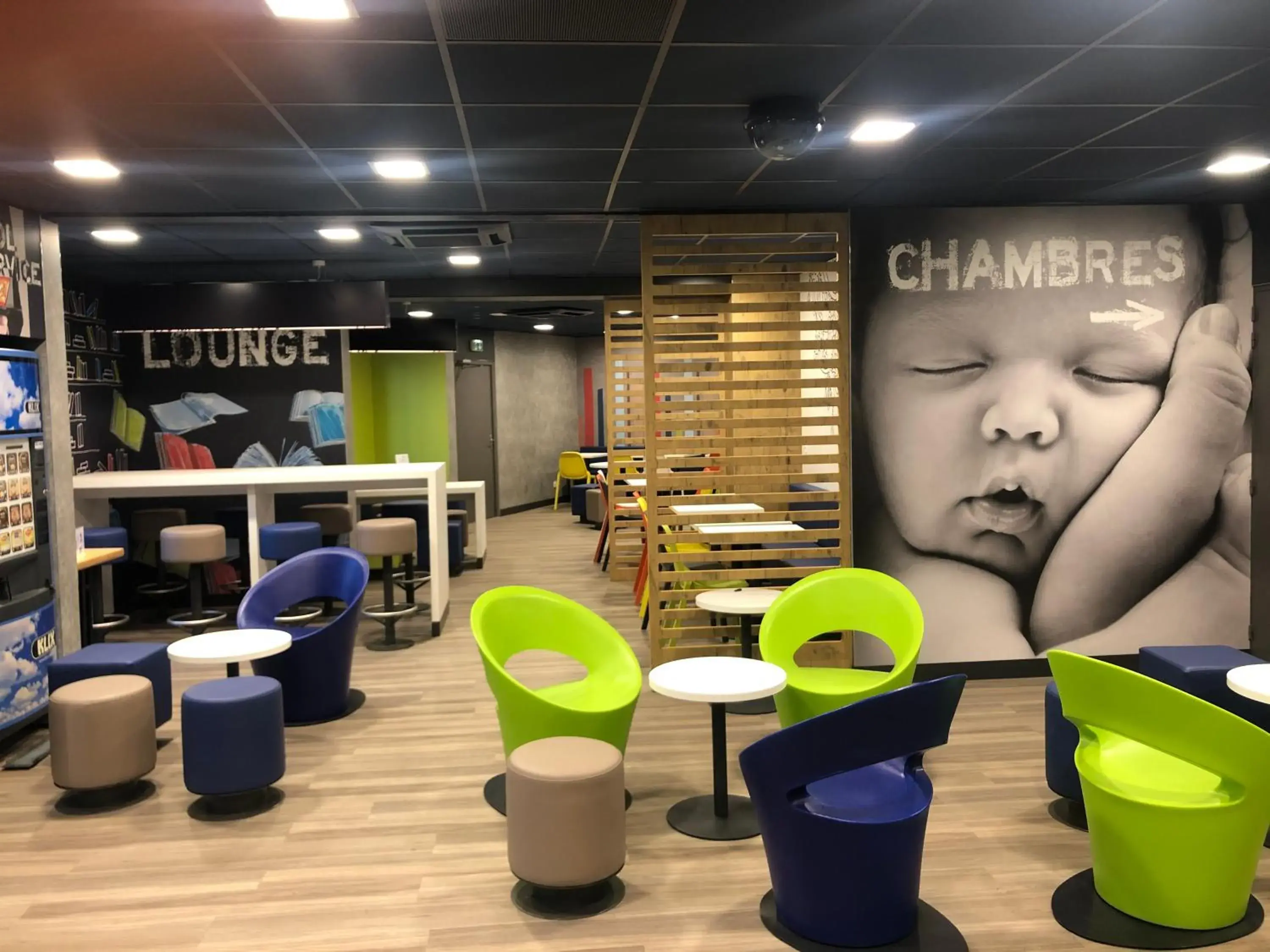 Lobby or reception in Ibis Budget Lyon Caluire Cité Internationale Lobby or reception in Ibis Budget Lyon Caluire Cité Internationale