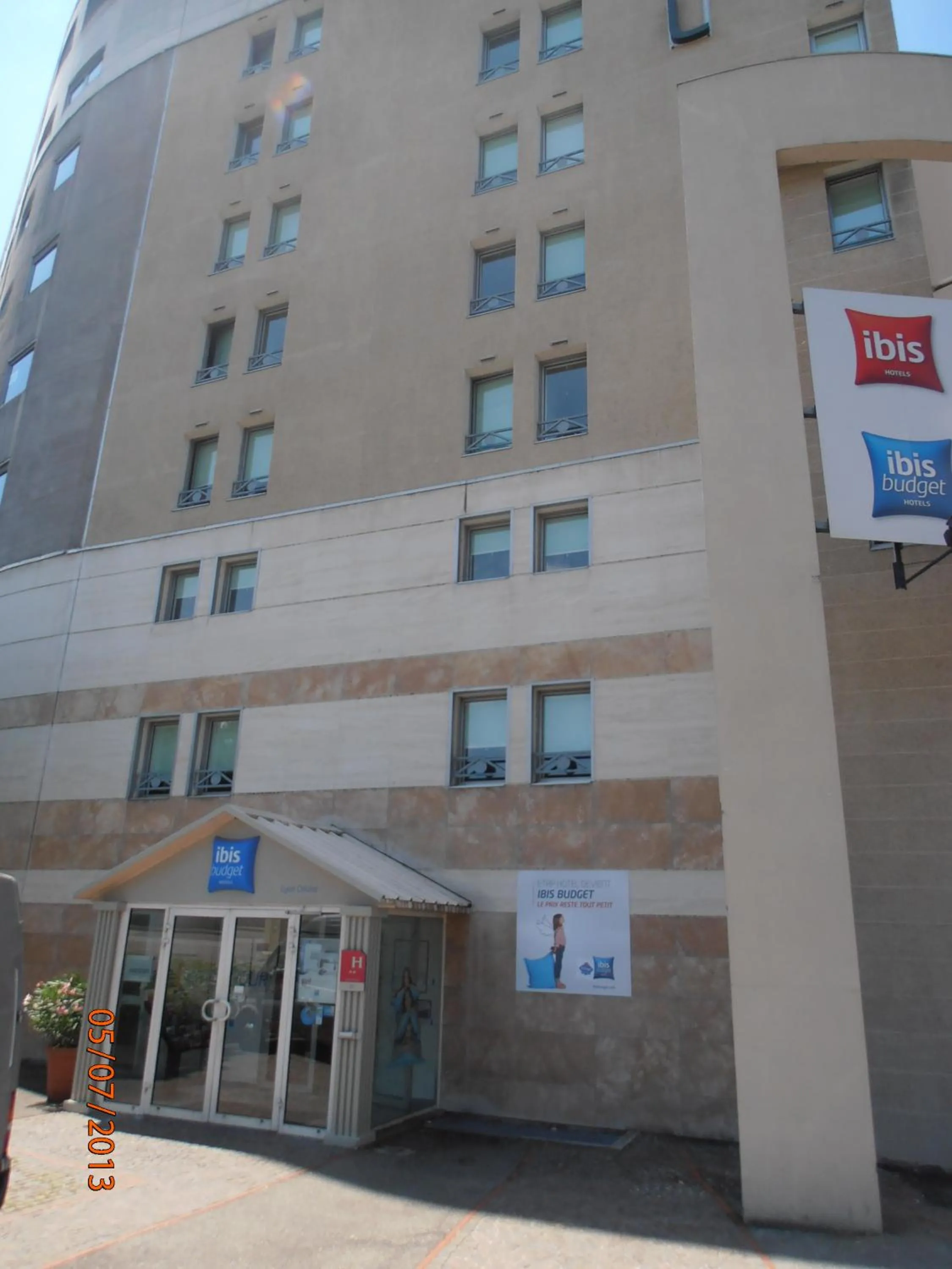 Property building in Ibis Budget Lyon Caluire Cité Internationale