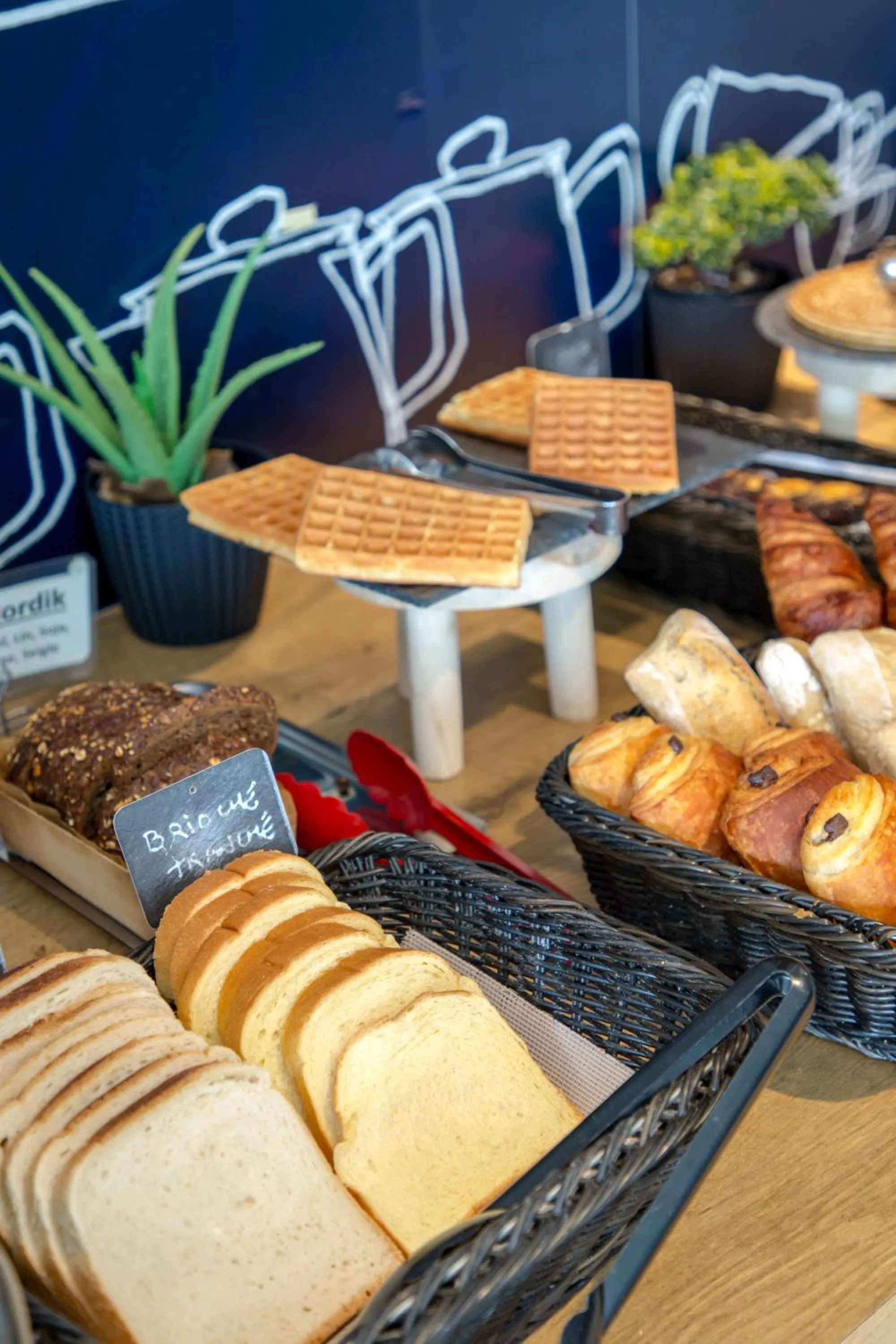 Continental breakfast in Ibis Budget Fréjus St Raphaël centre