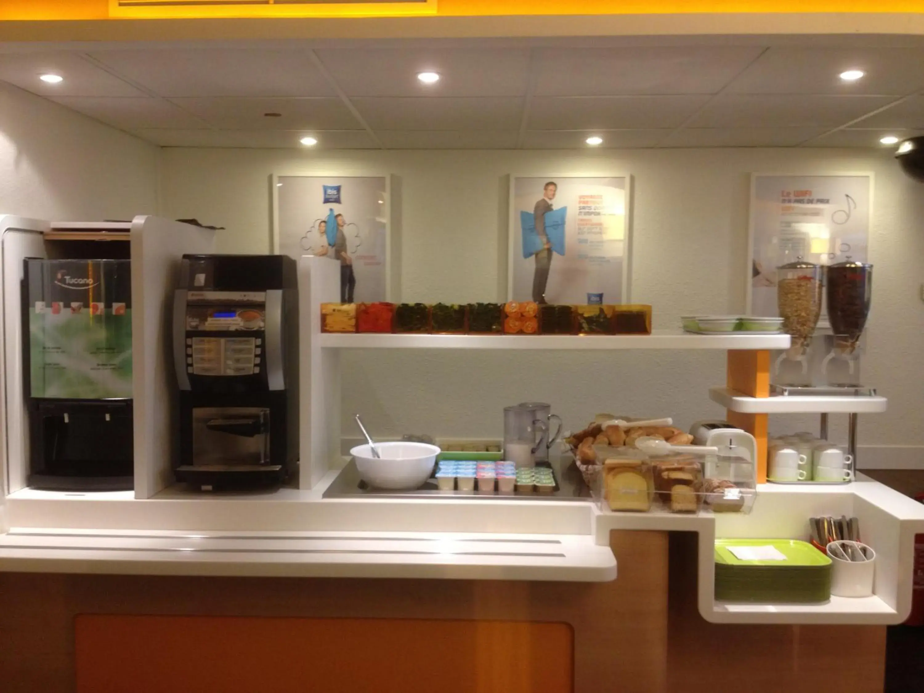 Food in ibis budget Orgeval Food in ibis budget Orgeval