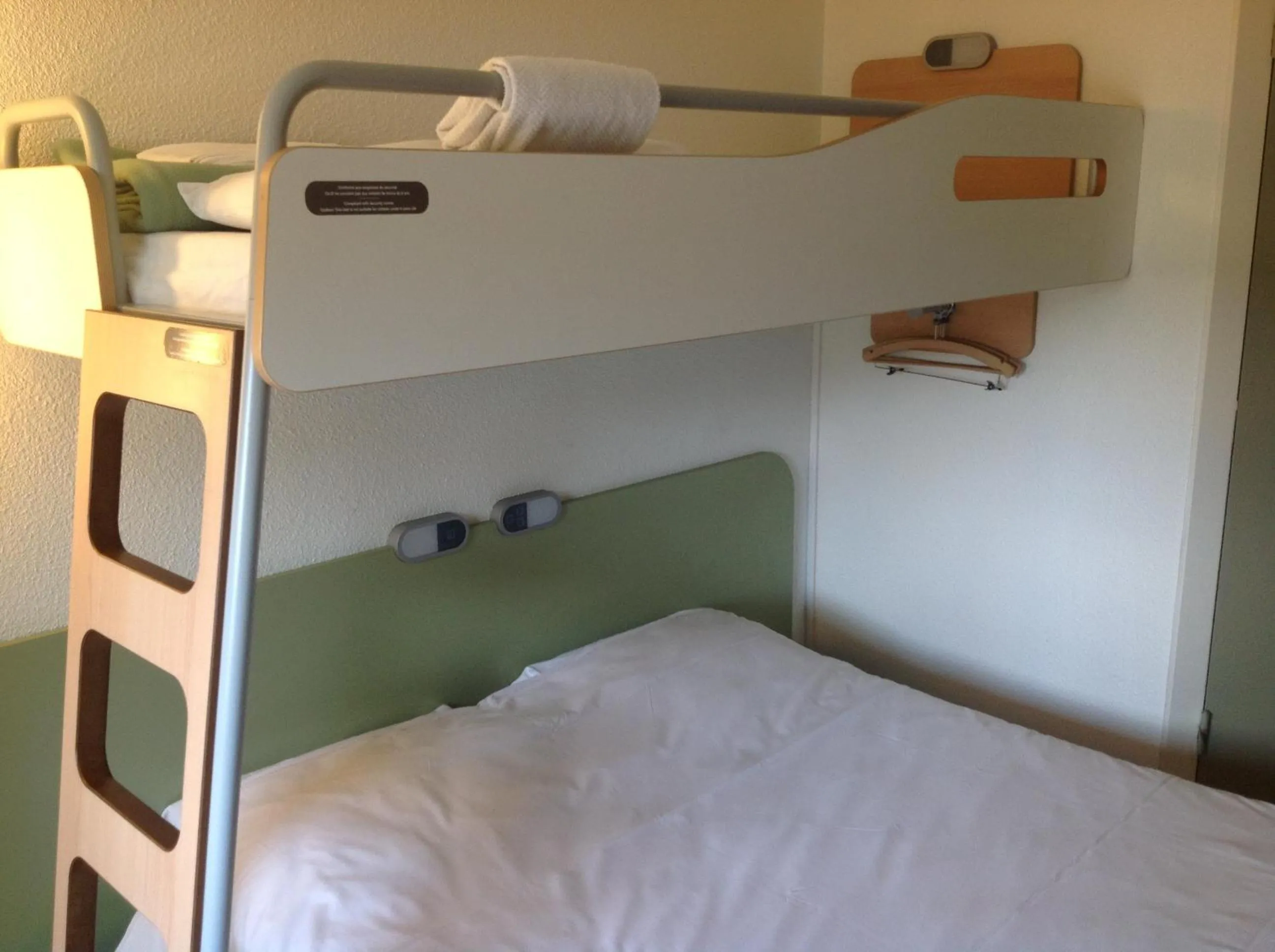bunk bed, Bed in ibis budget Orgeval