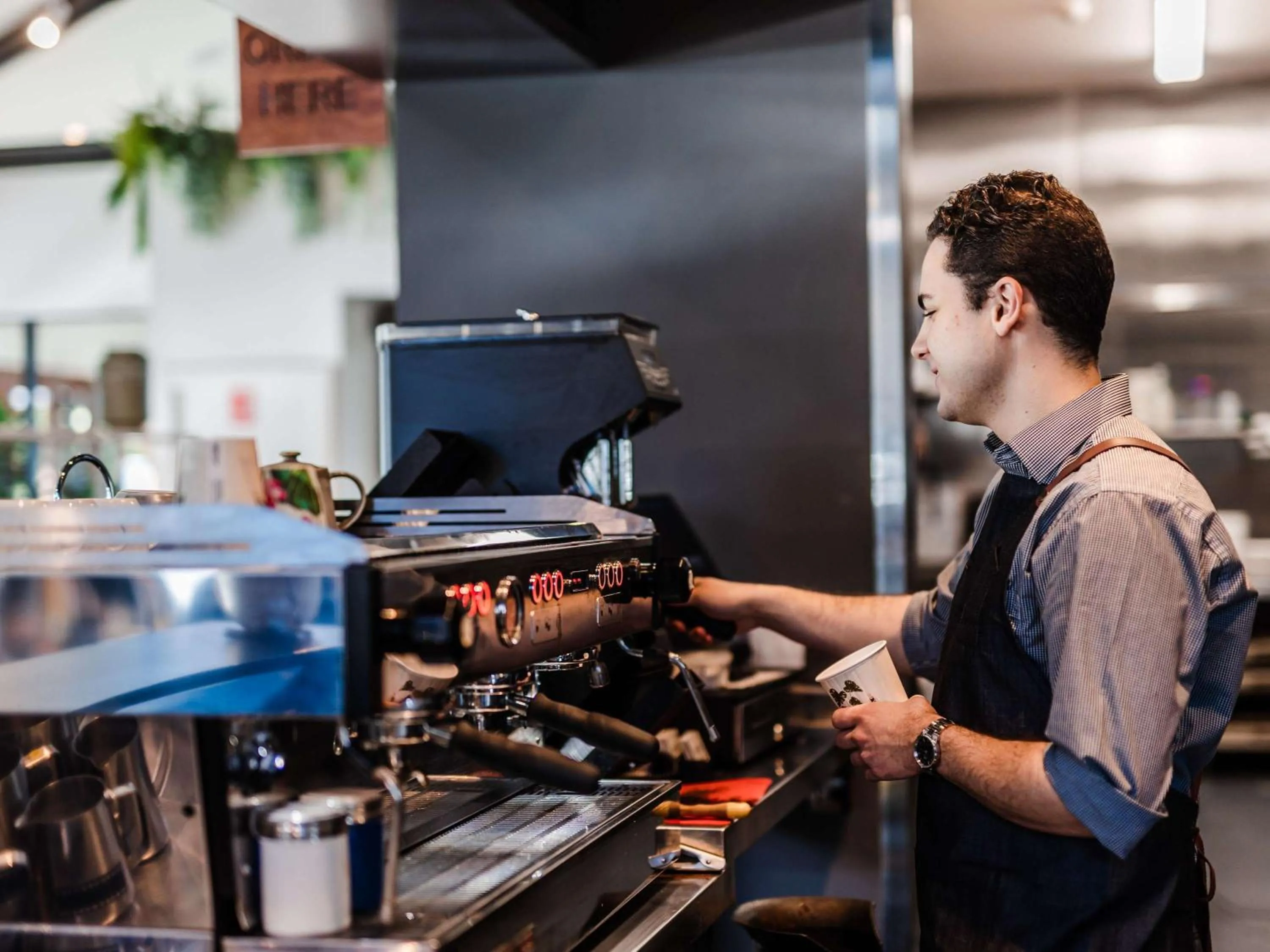 Restaurant/places to eat in Peppers Hunter Valley - formerly Grand Mercure