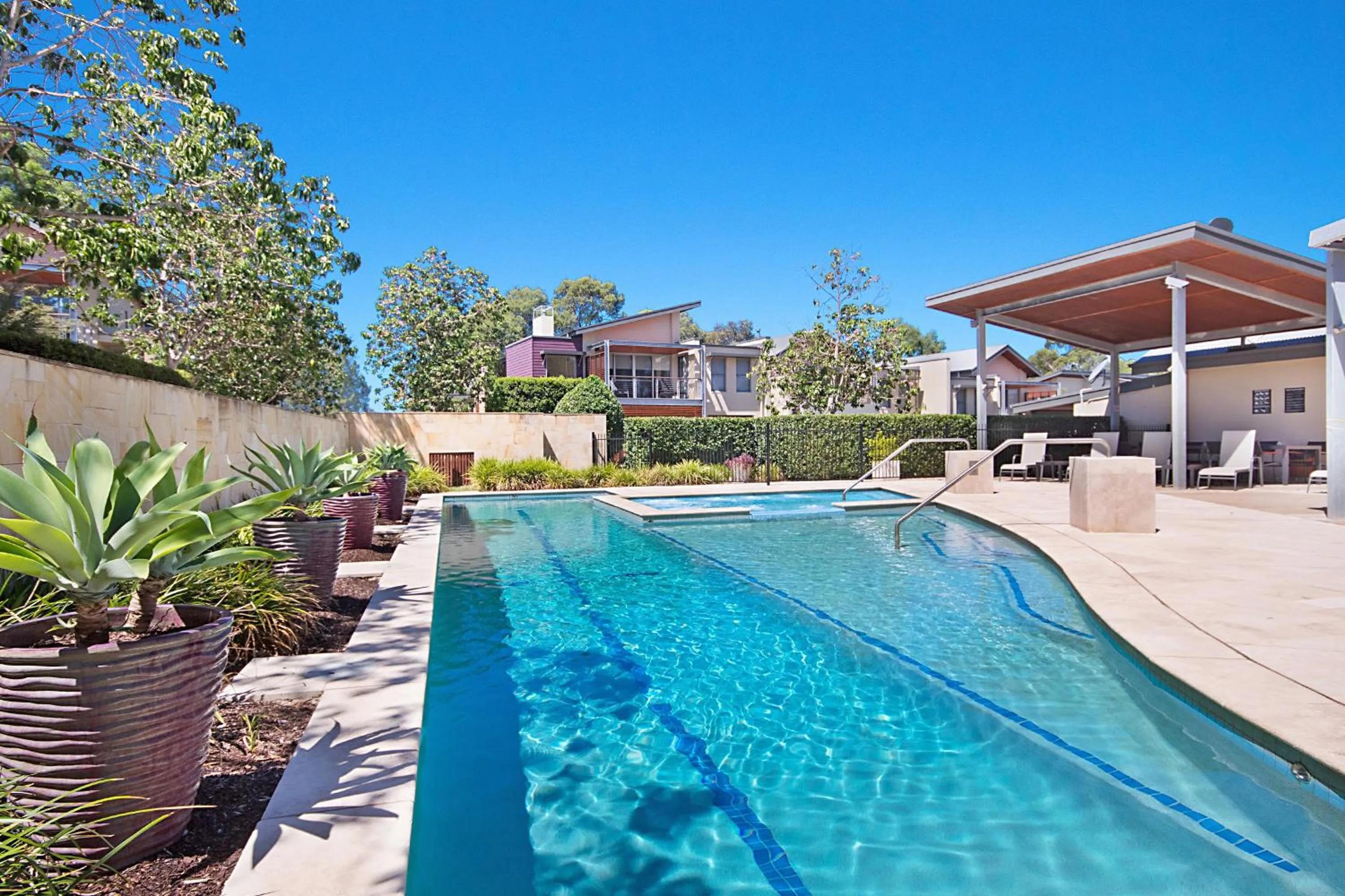 Swimming pool in Peppers Hunter Valley - formerly Grand Mercure