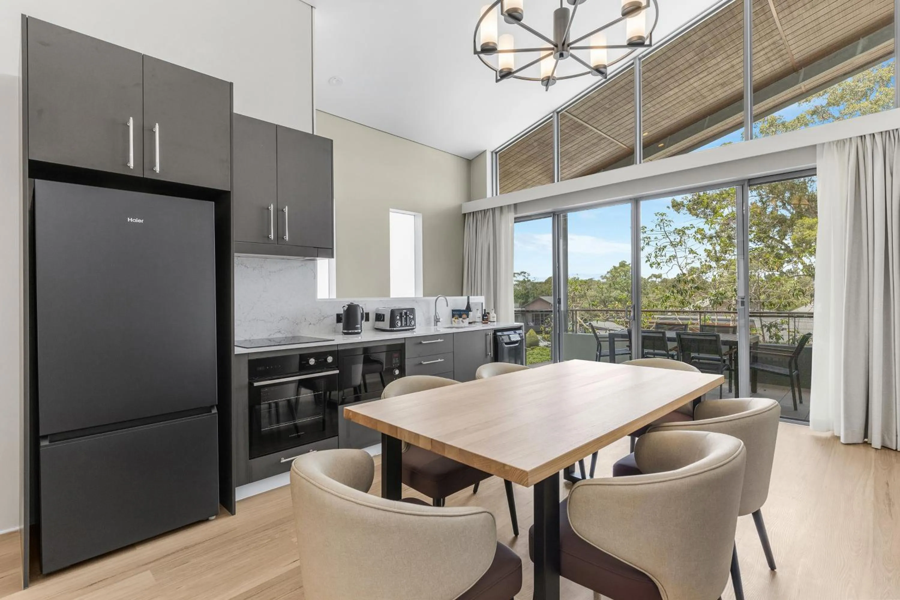 Dining area in Peppers Hunter Valley - formerly Grand Mercure