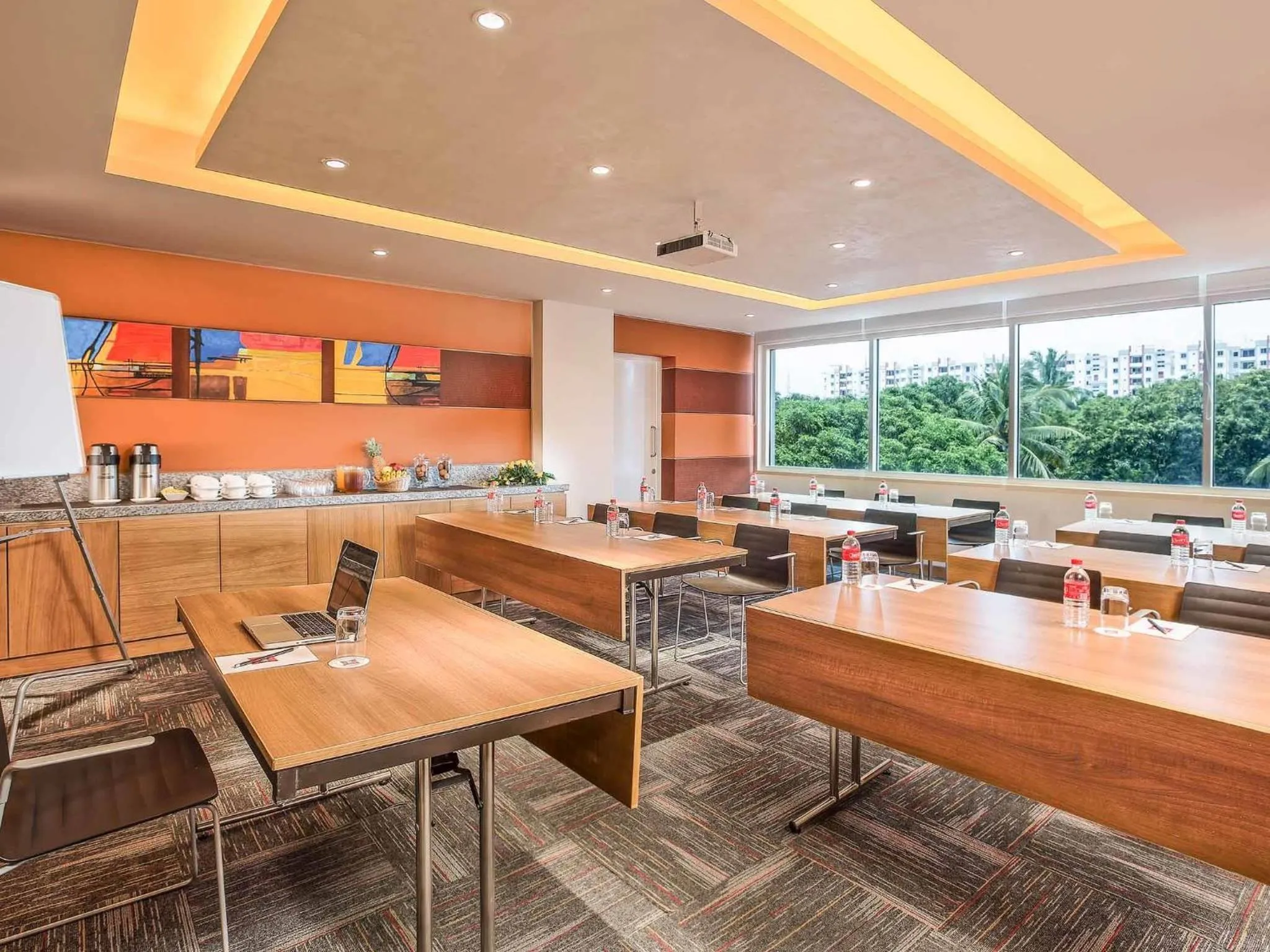 Meeting/conference room in ibis Chennai Sipcot - An Accor Brand