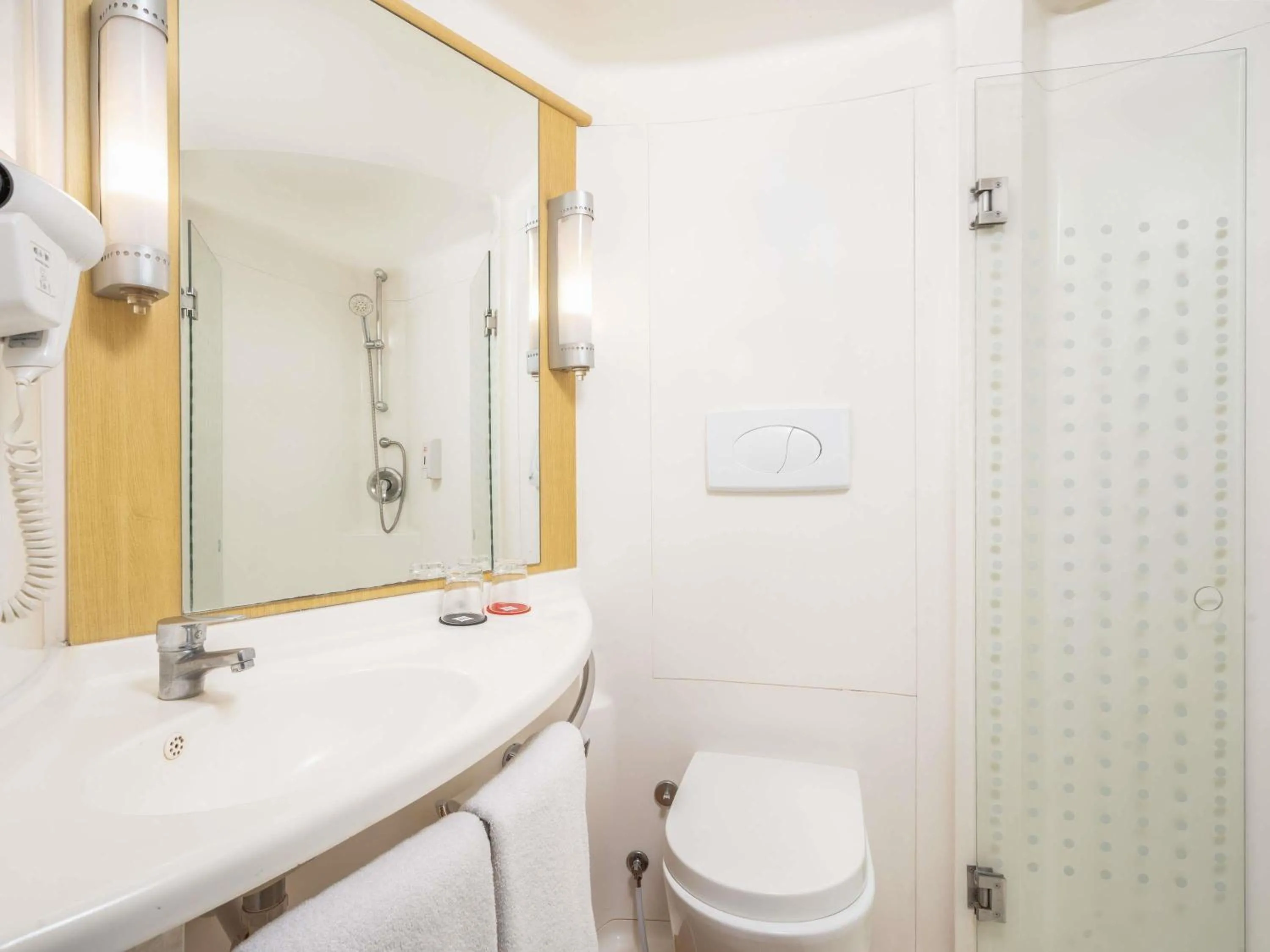 Bedroom in Ibis Gading Serpong