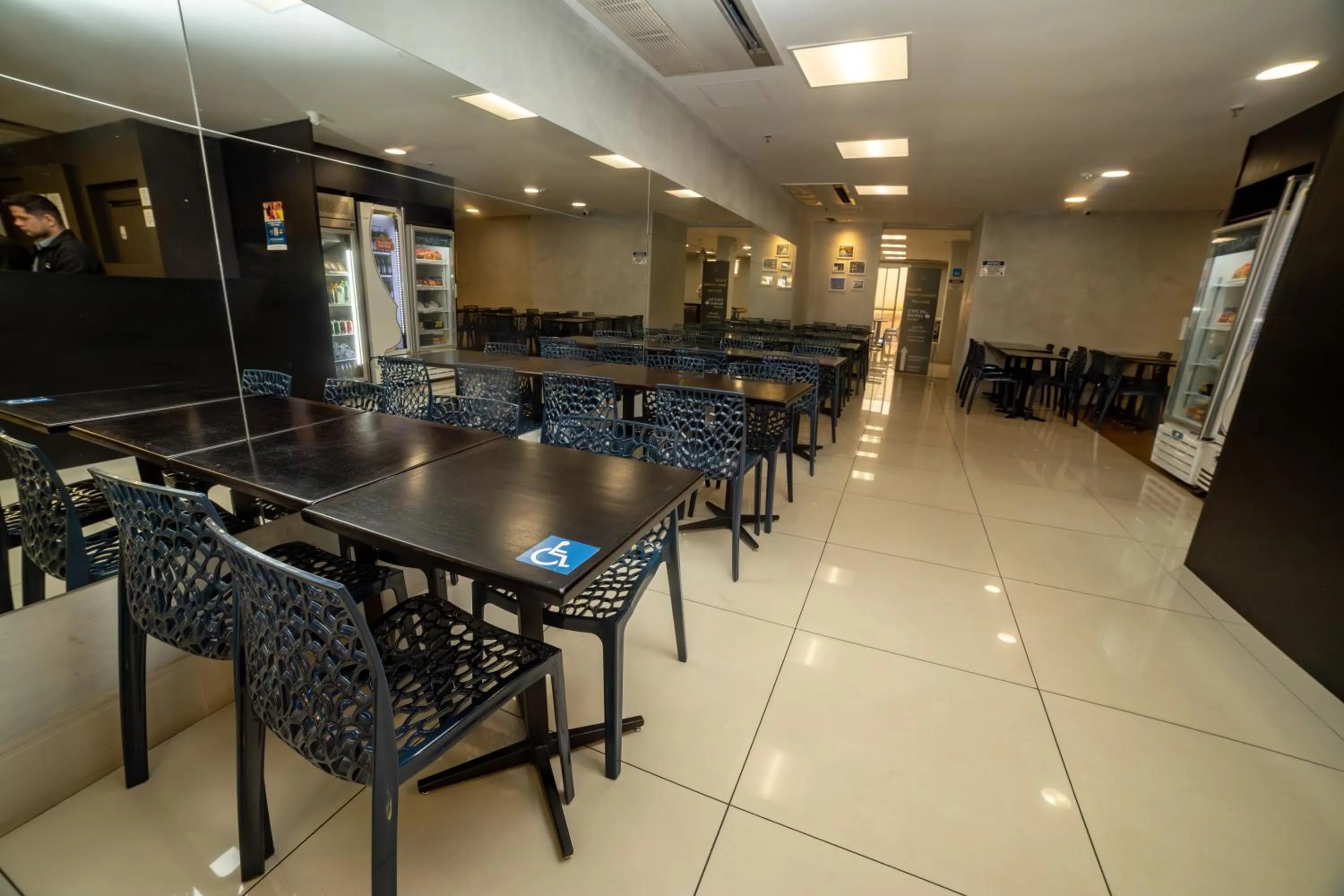 Lobby or reception in Nobile Inn Pampulha