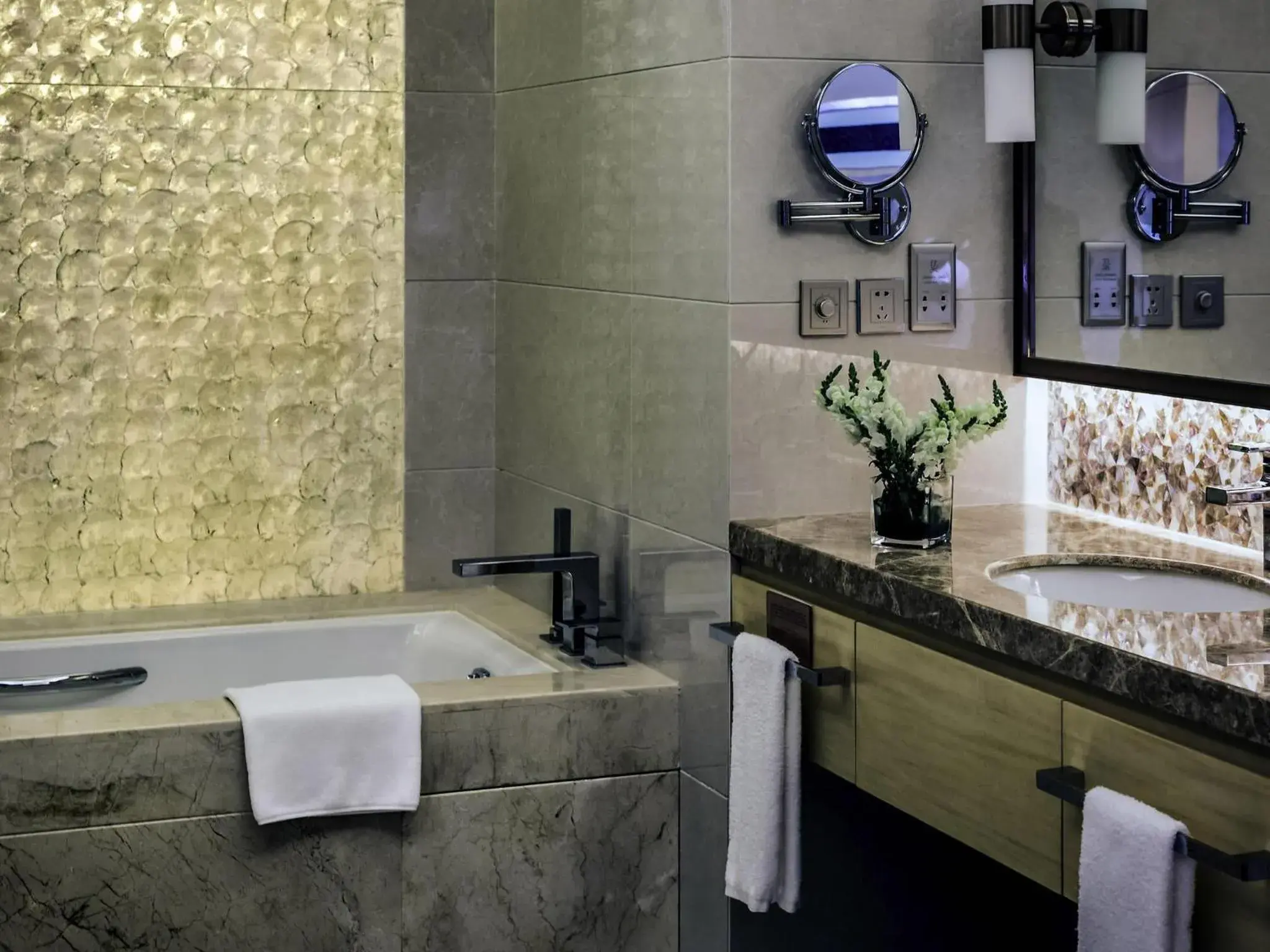 Bedroom in Pullman Changshu Leeman Bedroom in Pullman Changshu Leeman