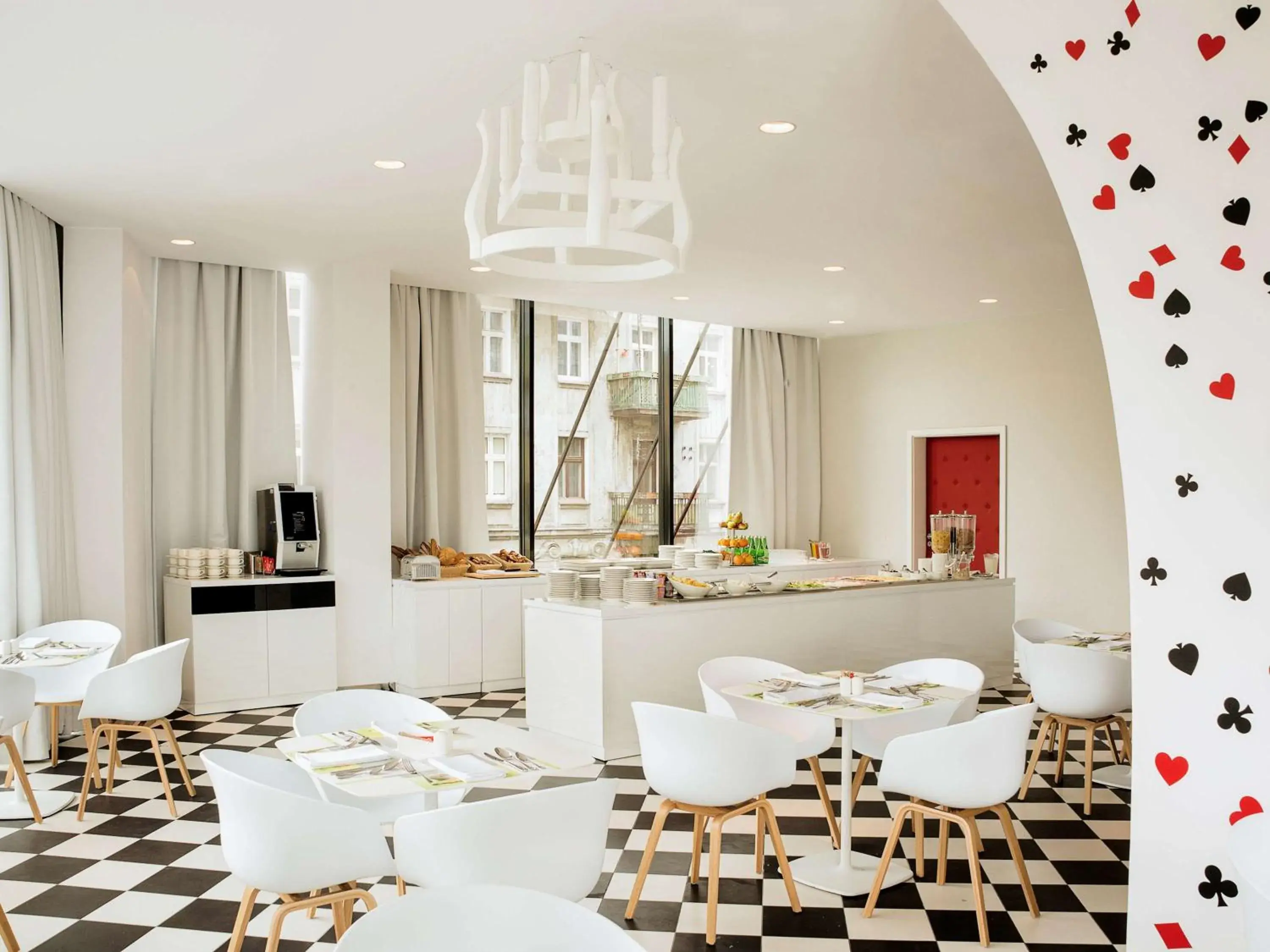 Restaurant/places to eat in Ibis Styles Wroclaw Centrum Restaurant/places to eat in Ibis Styles Wroclaw Centrum