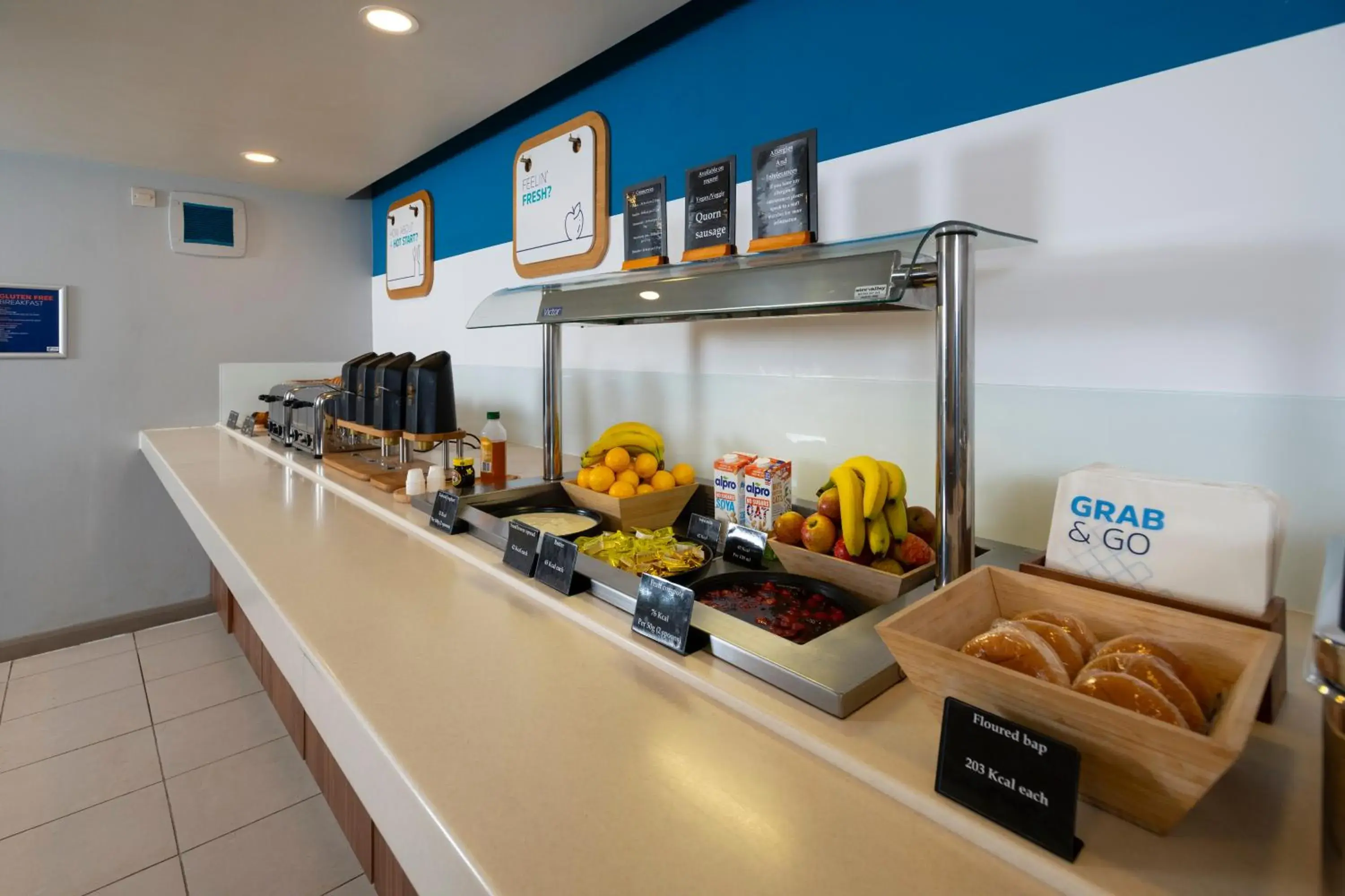 Breakfast in Holiday Inn Express Taunton East by IHG Breakfast in Holiday Inn Express Taunton East by IHG