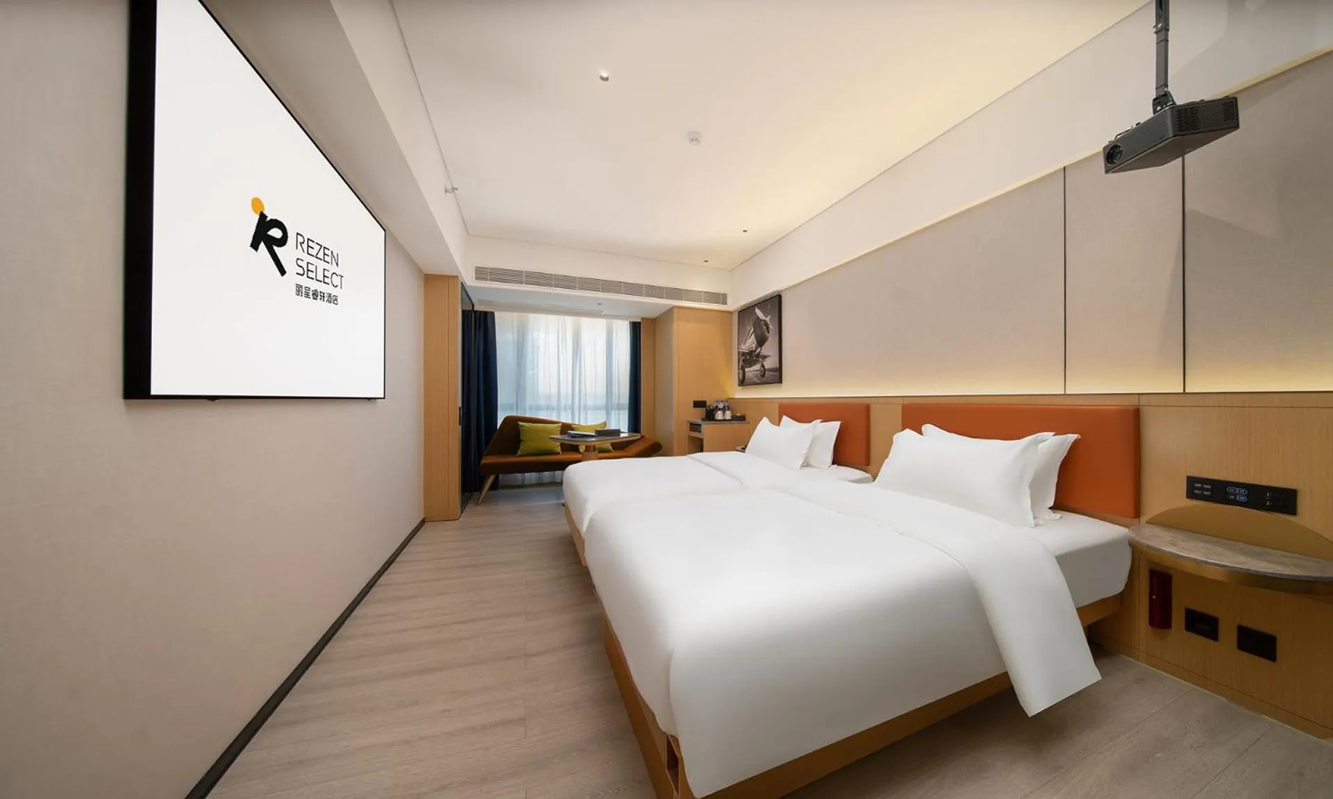Photo of the whole room, Bed in Rezen Select Hotel Guangzhou Baiyun Airport