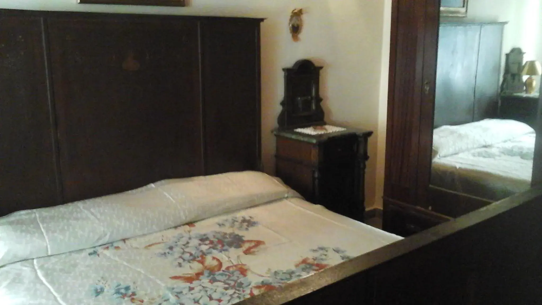 Superior Double Room in La ginestra Superior Double Room in La ginestra