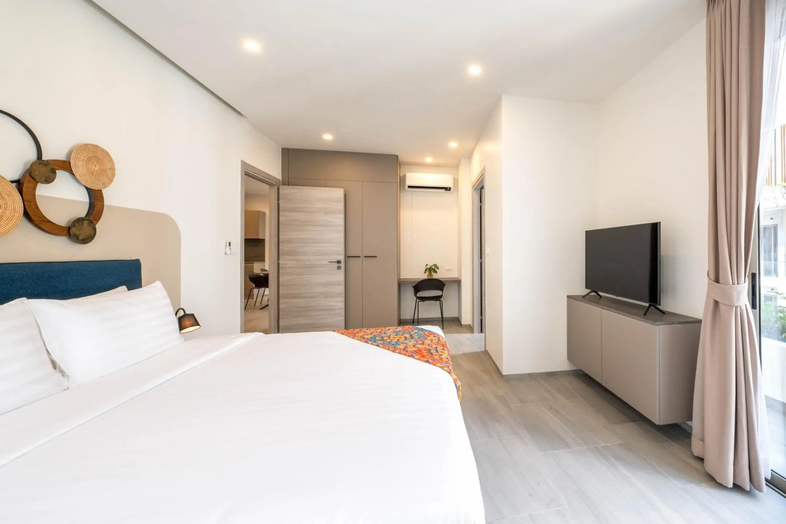 2 Bedrooms Premium Corner + Free Coworking Space (Size 91 sqm.) in HOMA Cherngtalay Phuket 2 Bedrooms Premium Corner + Free Coworking Space (Size 91 sqm.) in HOMA Cherngtalay Phuket