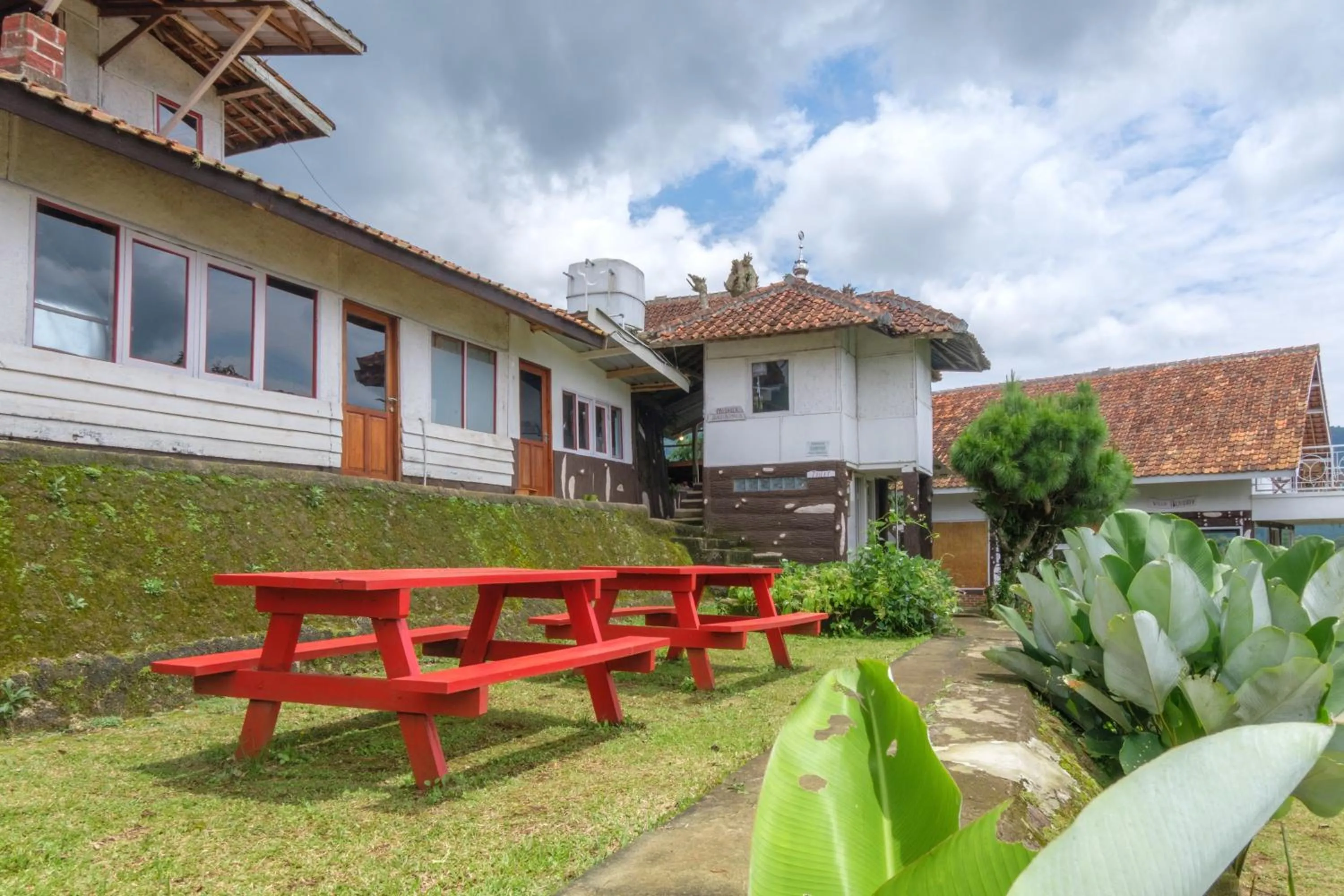 Hilltop Camp, Lembang