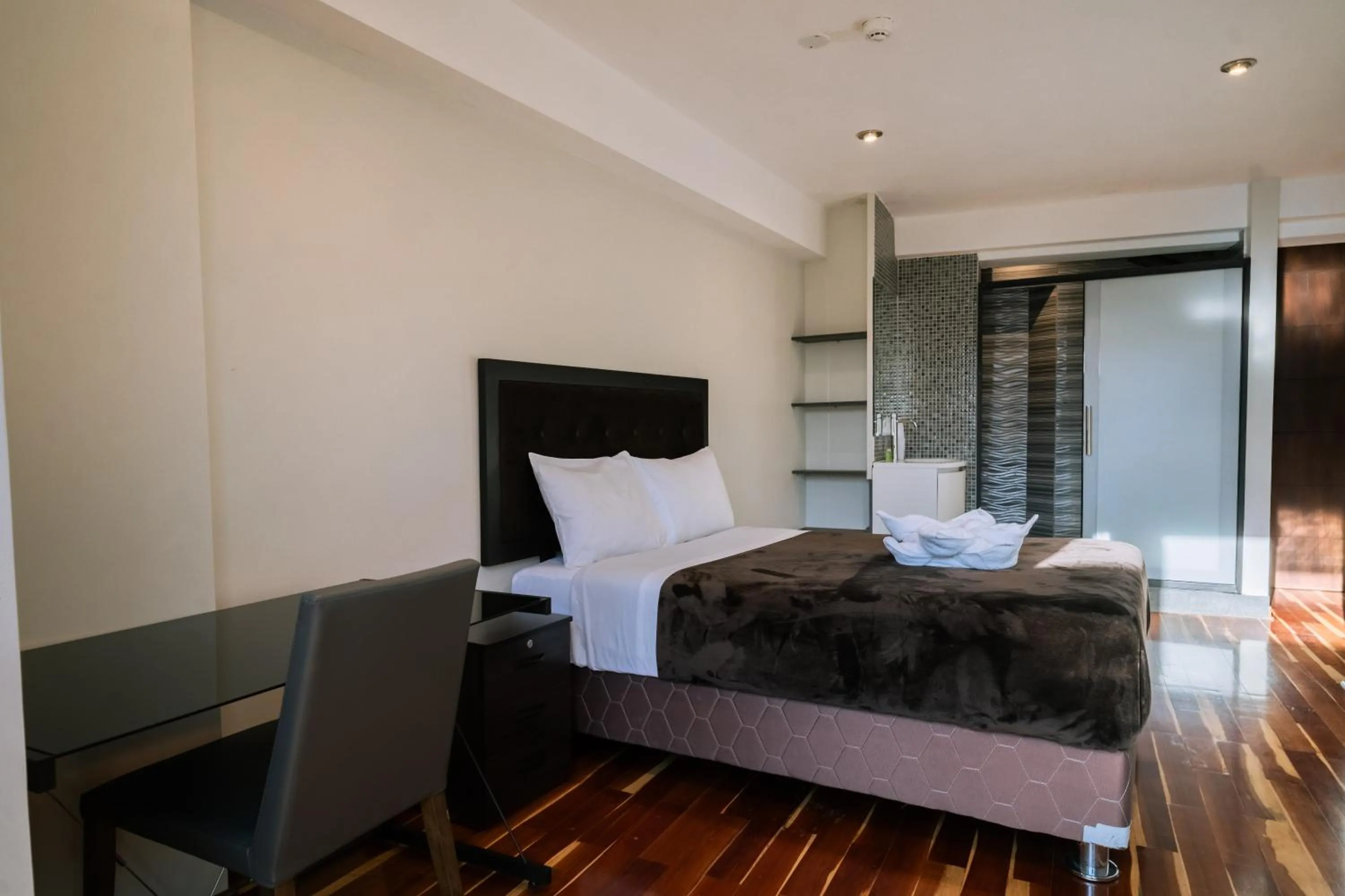 Photo of the whole room in Hotel California Urubamba